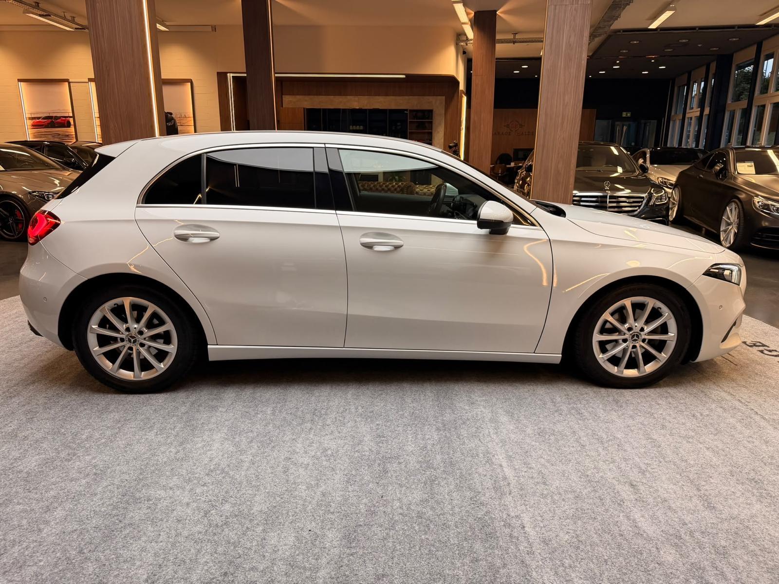 MERCEDES-BENZ A-Klasse W177 A 180 d Progressive-image-7