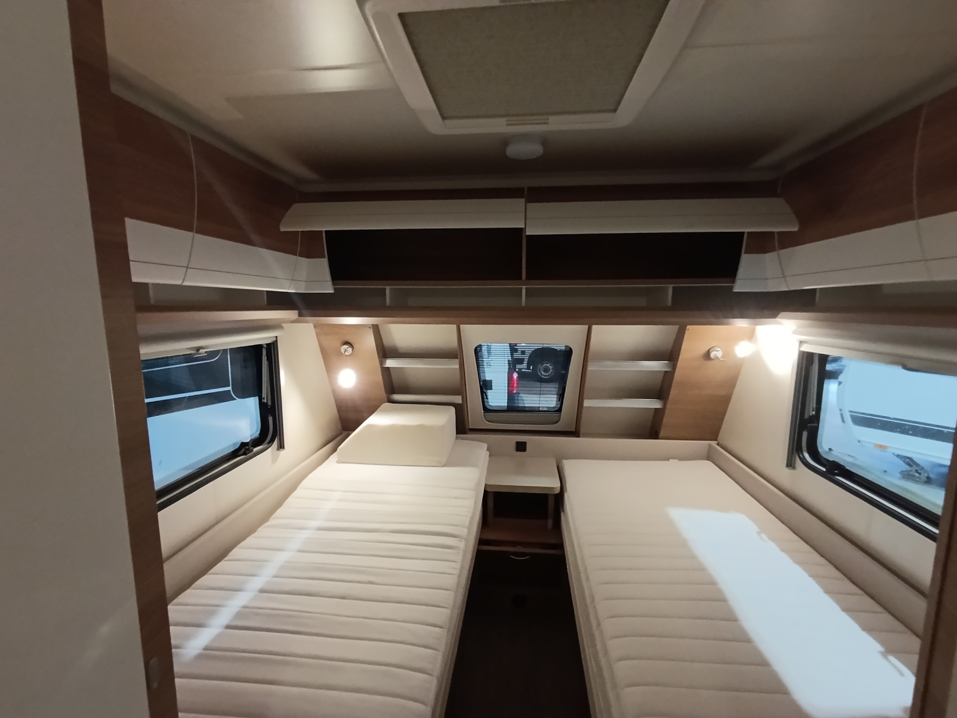 HOBBY De Luxe 540 UL-image-10