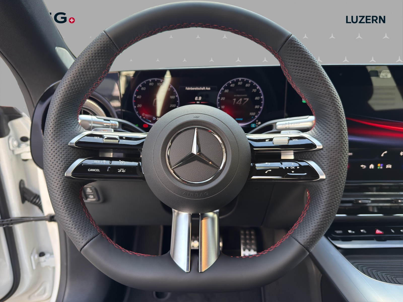 MERCEDES-BENZ CLA Shooting Brake 350 4Matic 85 kWh EQ-image-9