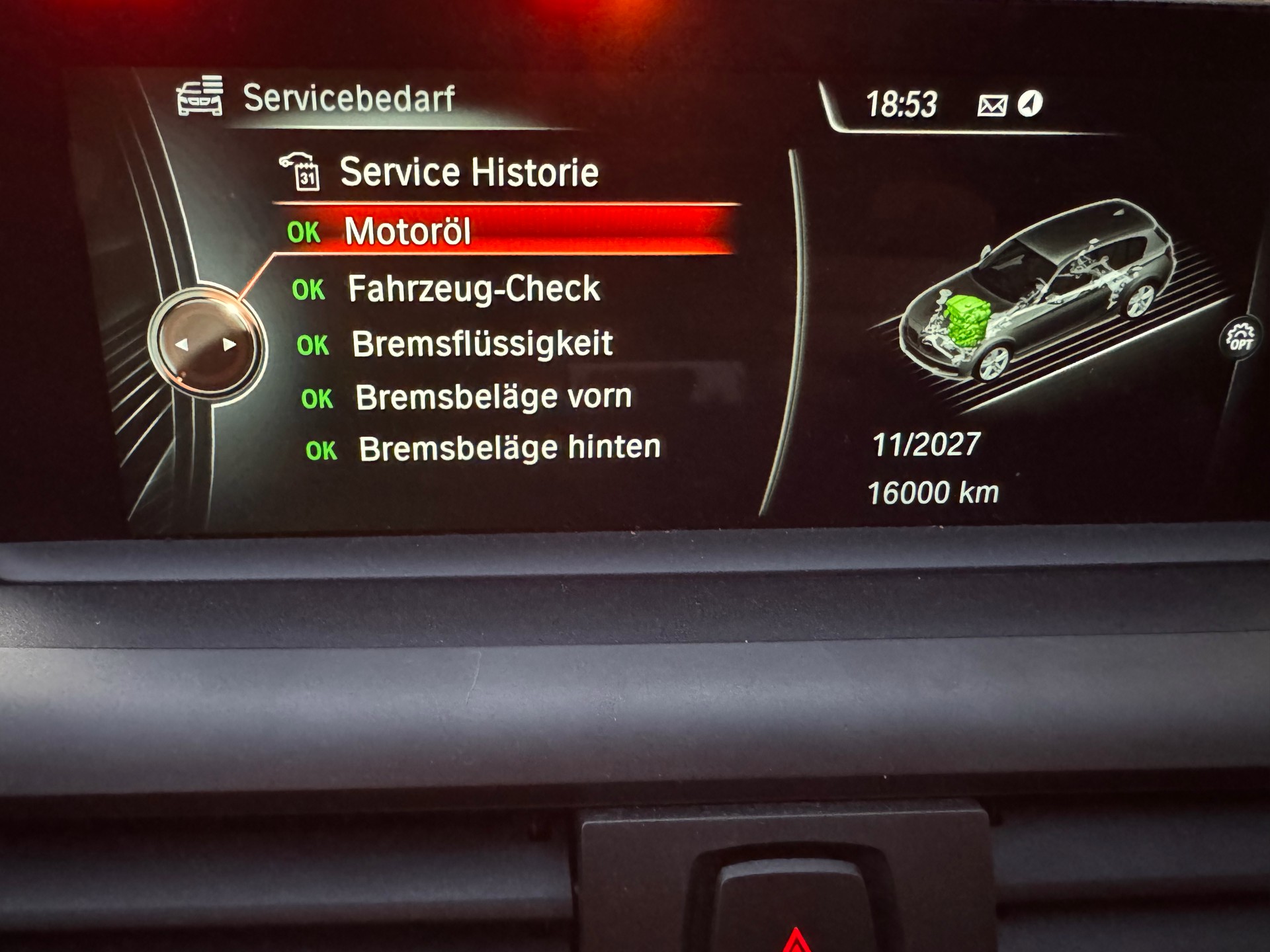 BMW 118i Sport Line-image-5
