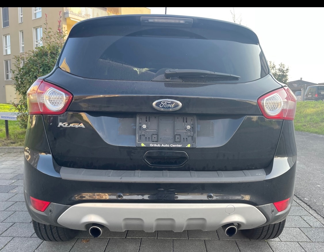 FORD Kuga 2.0 TDCi Titanium 4WD PowerShift-image-3