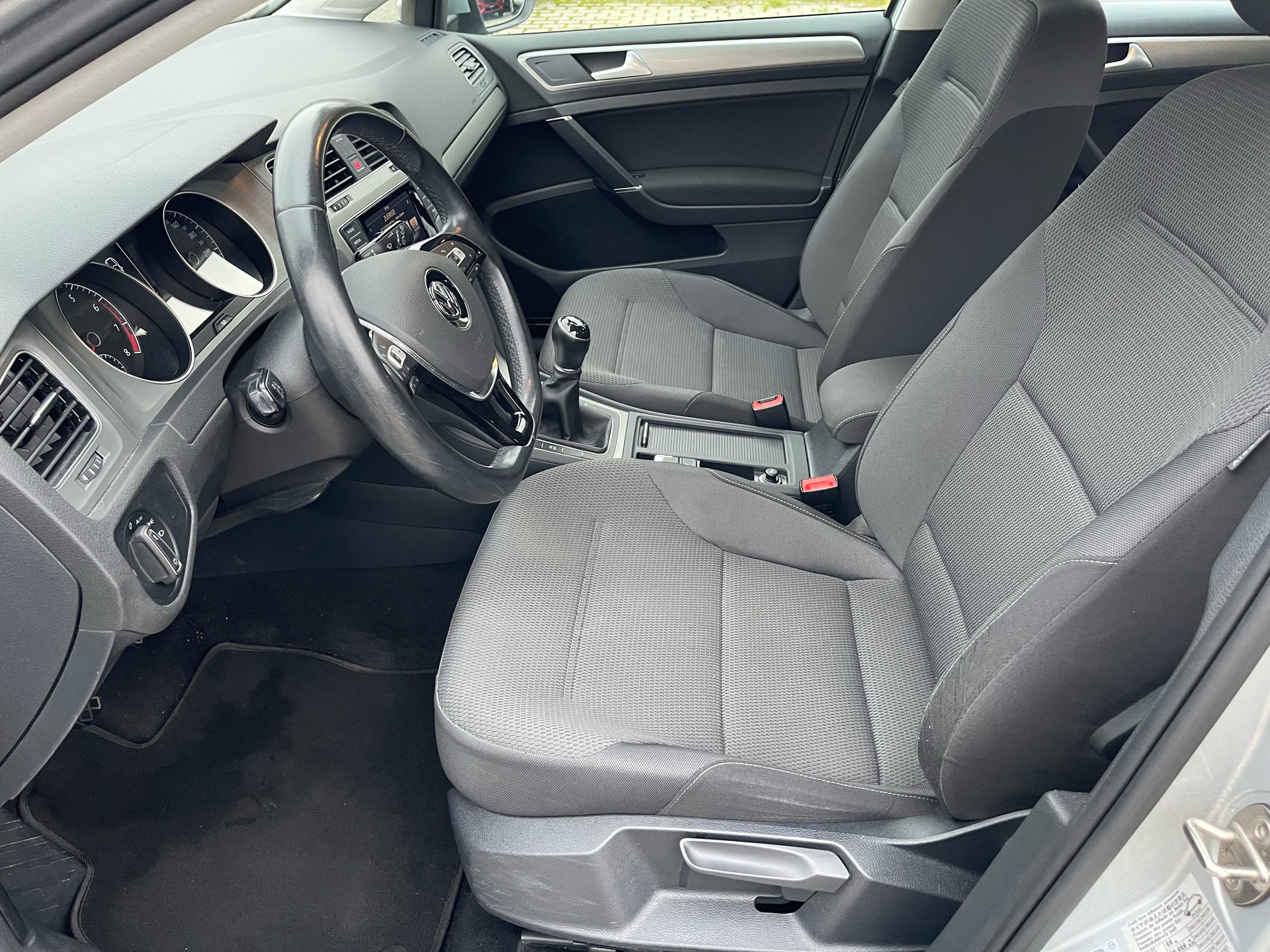 VW Golf 1.4 VII TSI-image-8