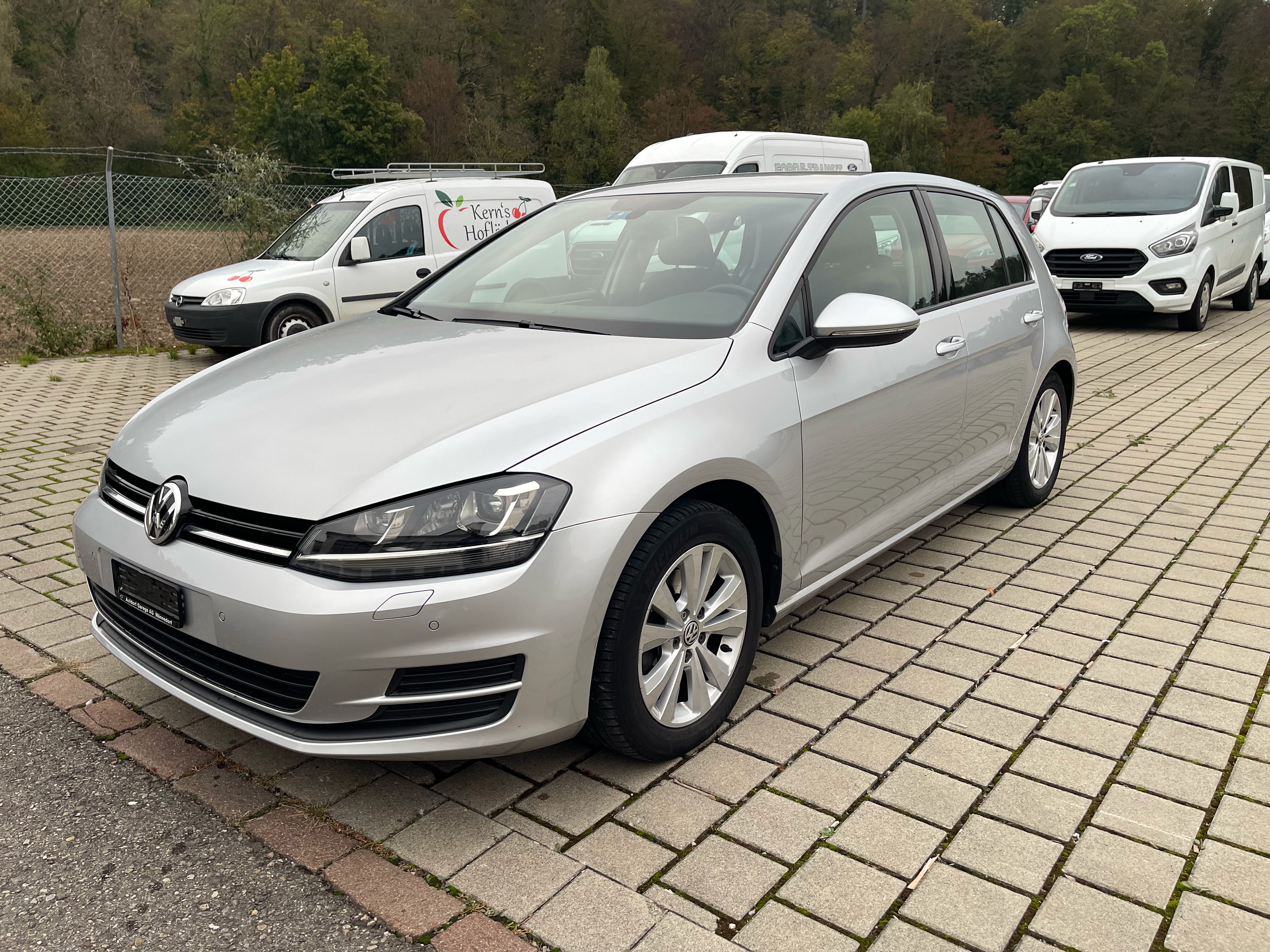 Car photo