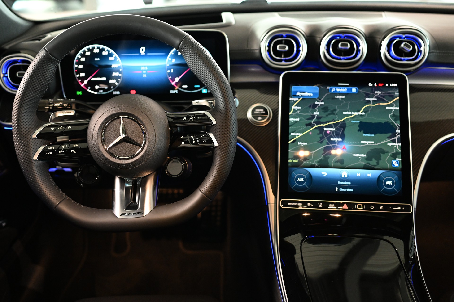 MERCEDES-BENZ C 43 T AMG 4Matic-image-10