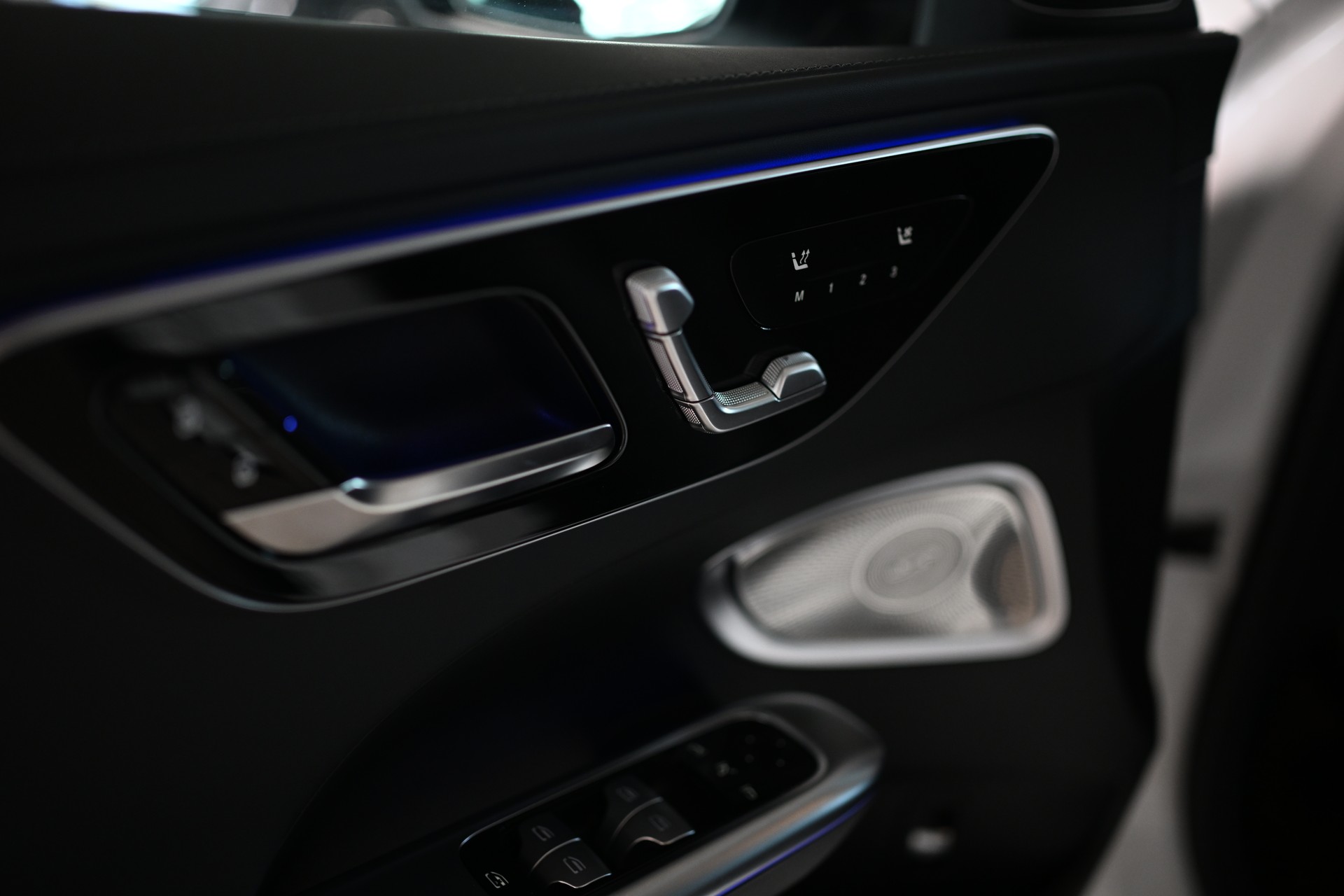 MERCEDES-BENZ C 43 T AMG 4Matic-image-8