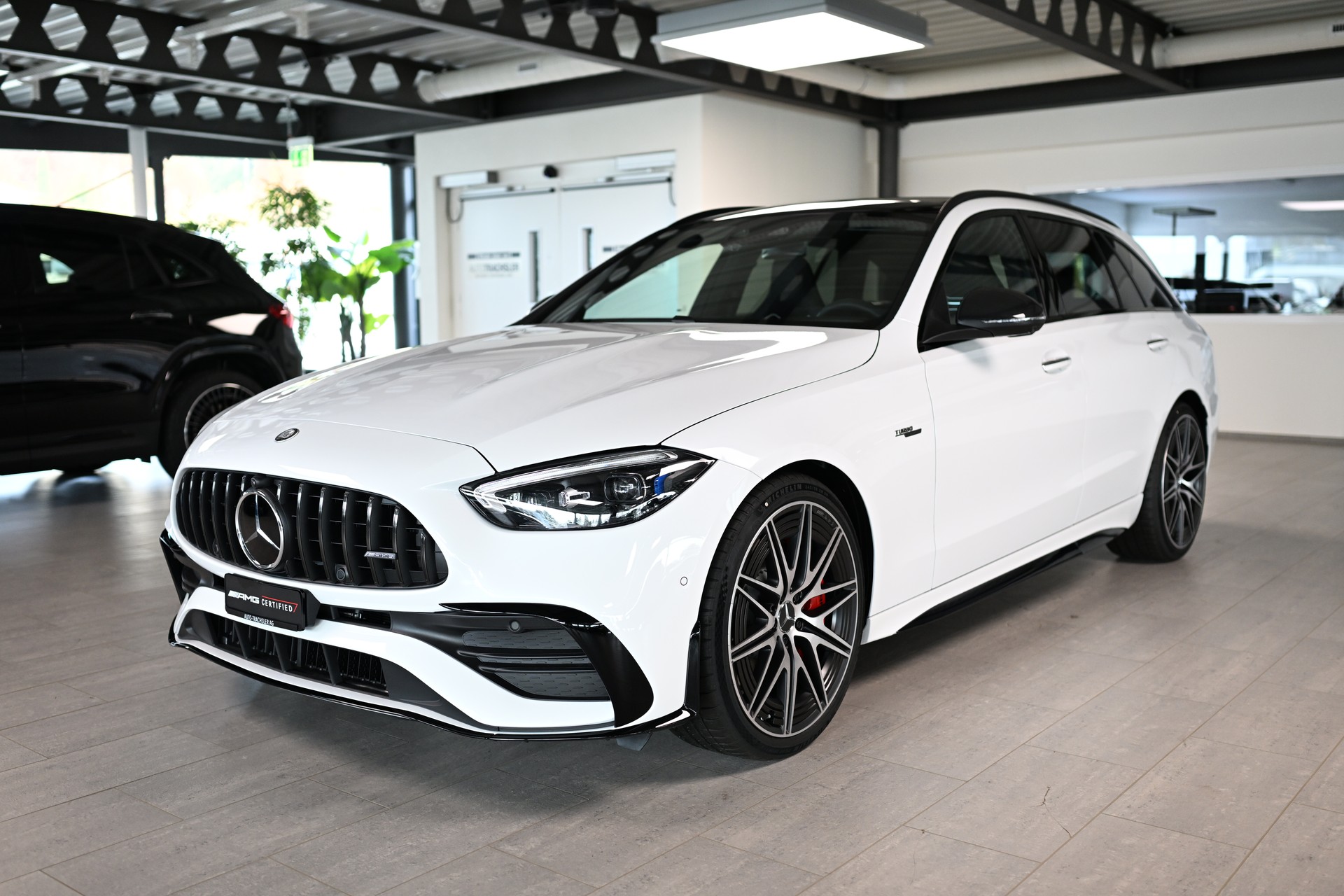 MERCEDES-BENZ C 43 T AMG 4Matic-image-2