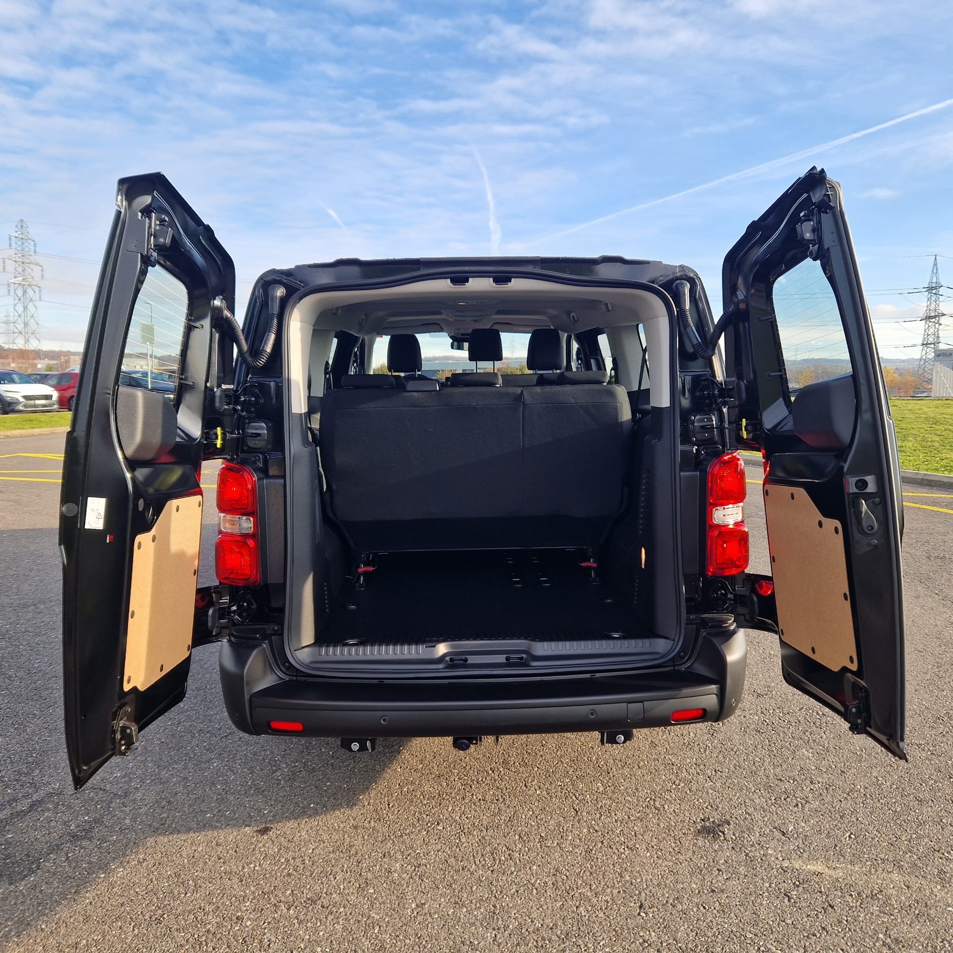OPEL Vivaro Combi 2.0 CDTI s/s XL-image-12