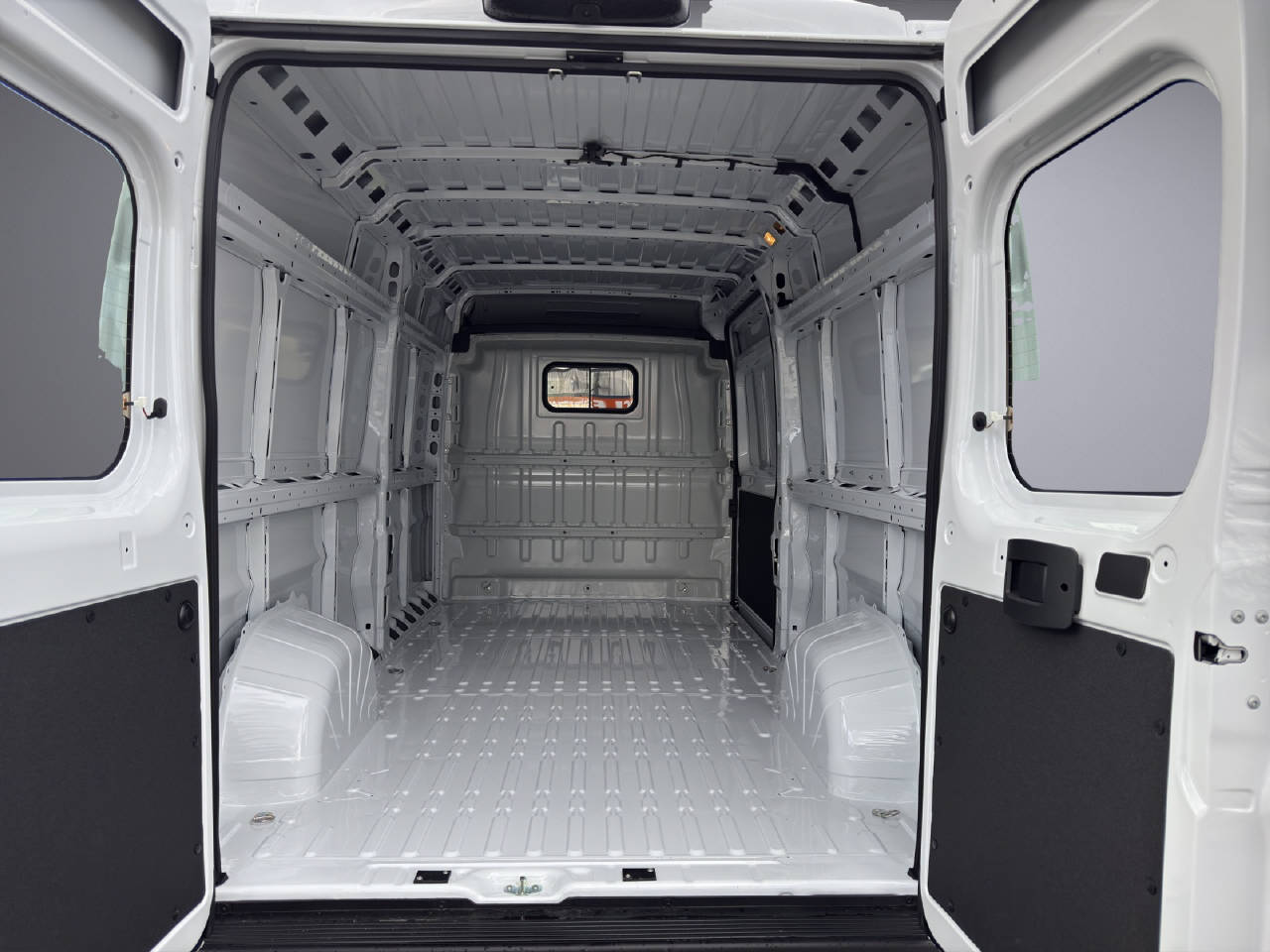 CITROEN e-Jumper Kaw. 40+ L3H2 110 kWh-image-10