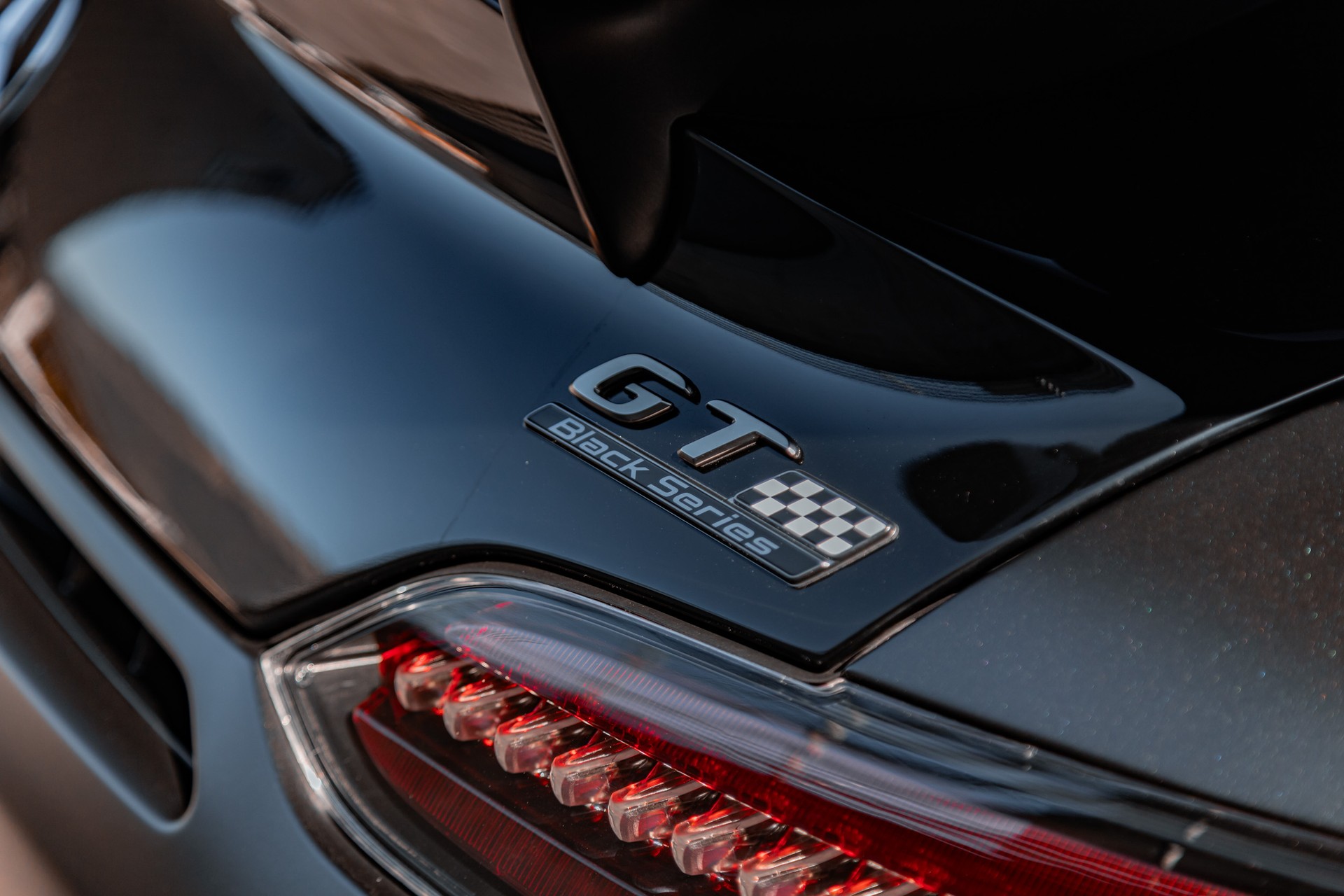 MERCEDES-BENZ AMG GT Black Series-image-3