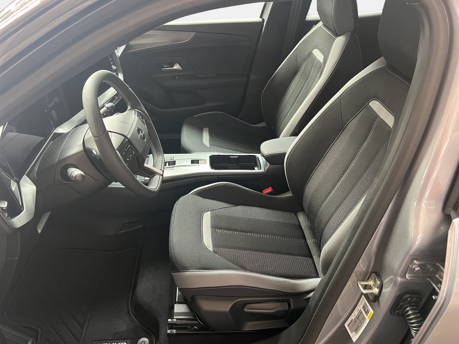 OPEL Mokka 1.2T/145 GS-image-8