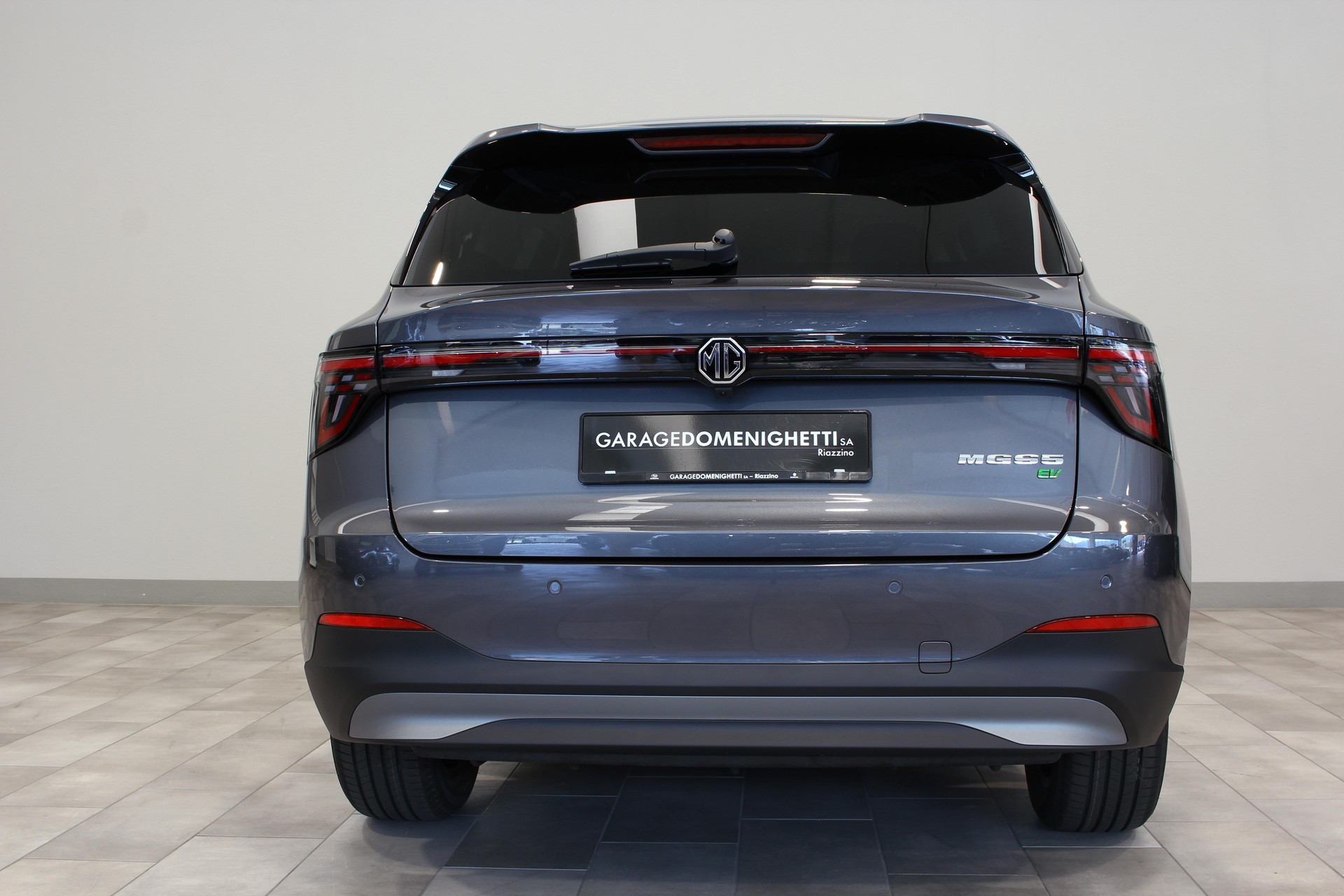 MG S5 EV 64 kWh Luxury-image-4