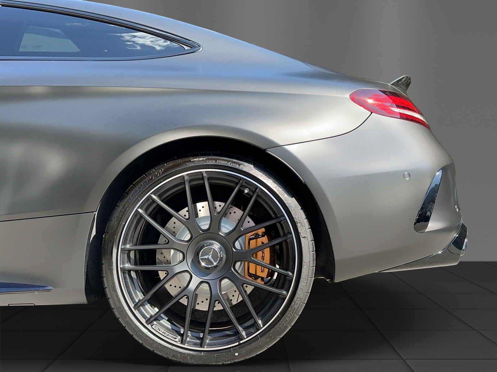 MERCEDES-BENZ C 63 S AMG 9G-tronic-image-21
