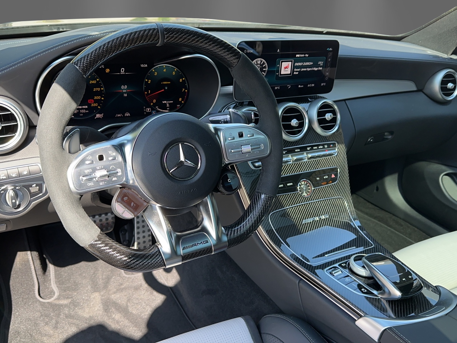 MERCEDES-BENZ C 63 S AMG 9G-tronic-image-13