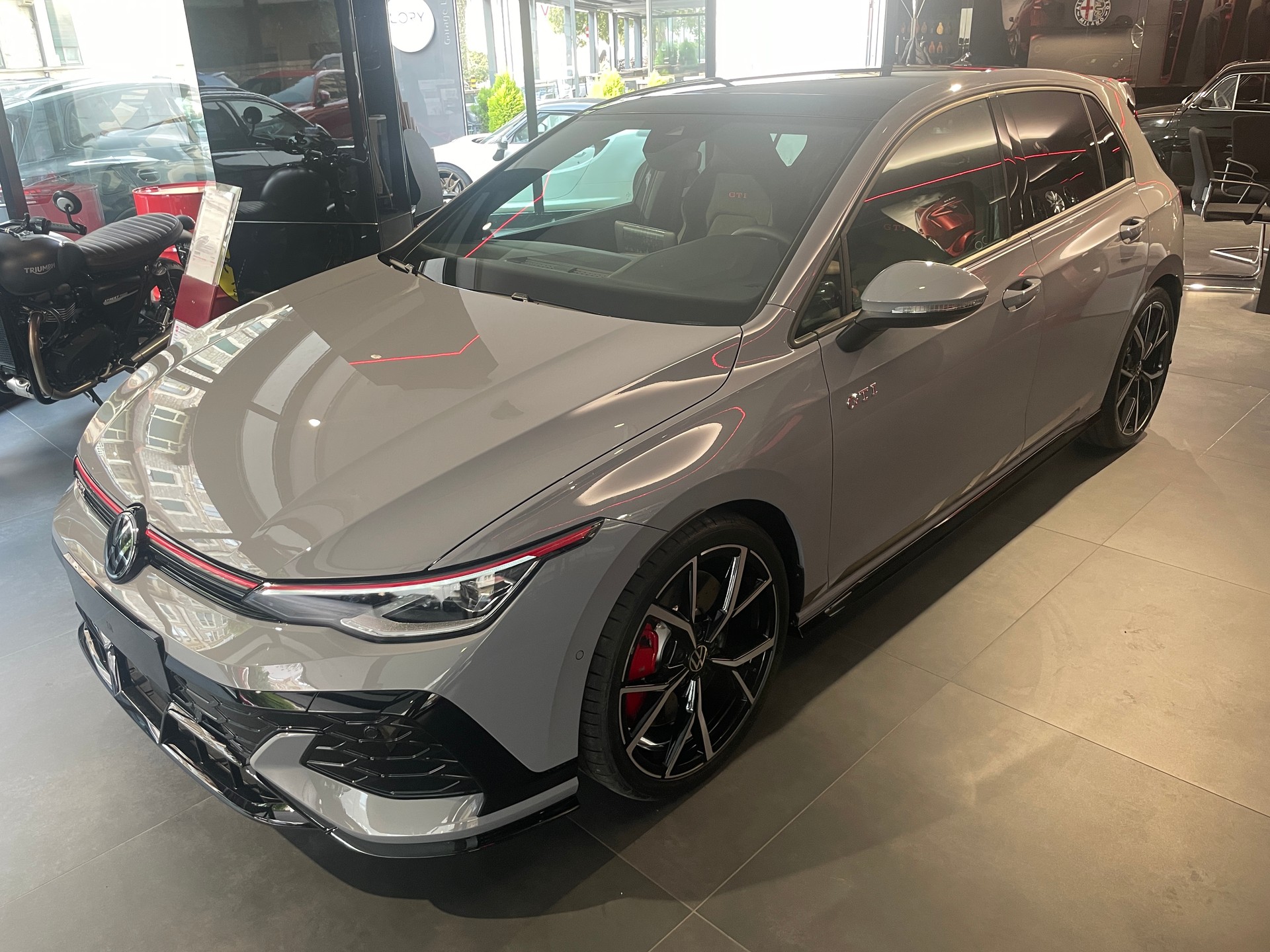 VW Golf 2.0 TSI GTI Clubsport DSG-image-1