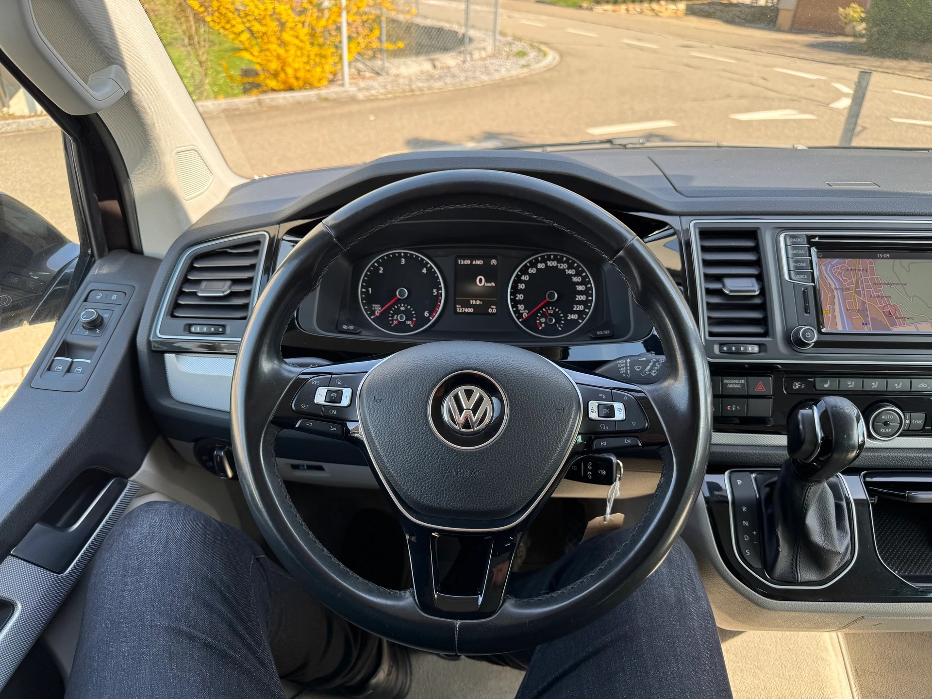 VW T6 Multivan 2.0 Bi-TDI Highline Liberty 4Mot. DSG-showroom-element-3