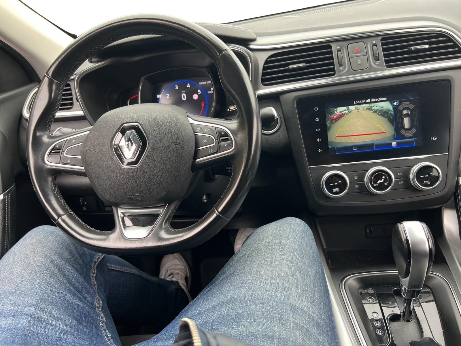 RENAULT Kadjar 1.3 16V Turbo Business EDC-image-7