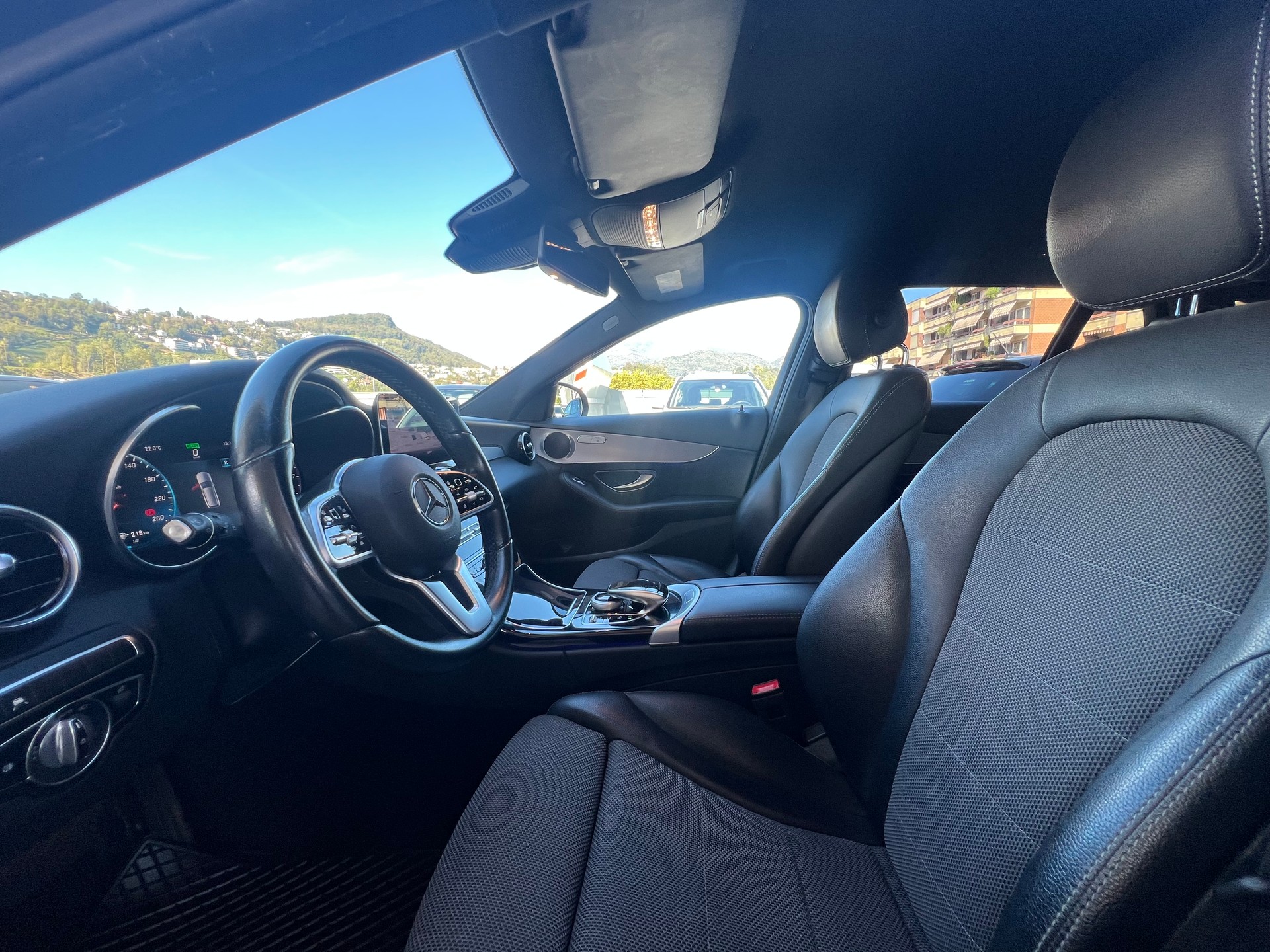 MERCEDES-BENZ C 200 Swiss Star 4M 9G-Tronic-image-7