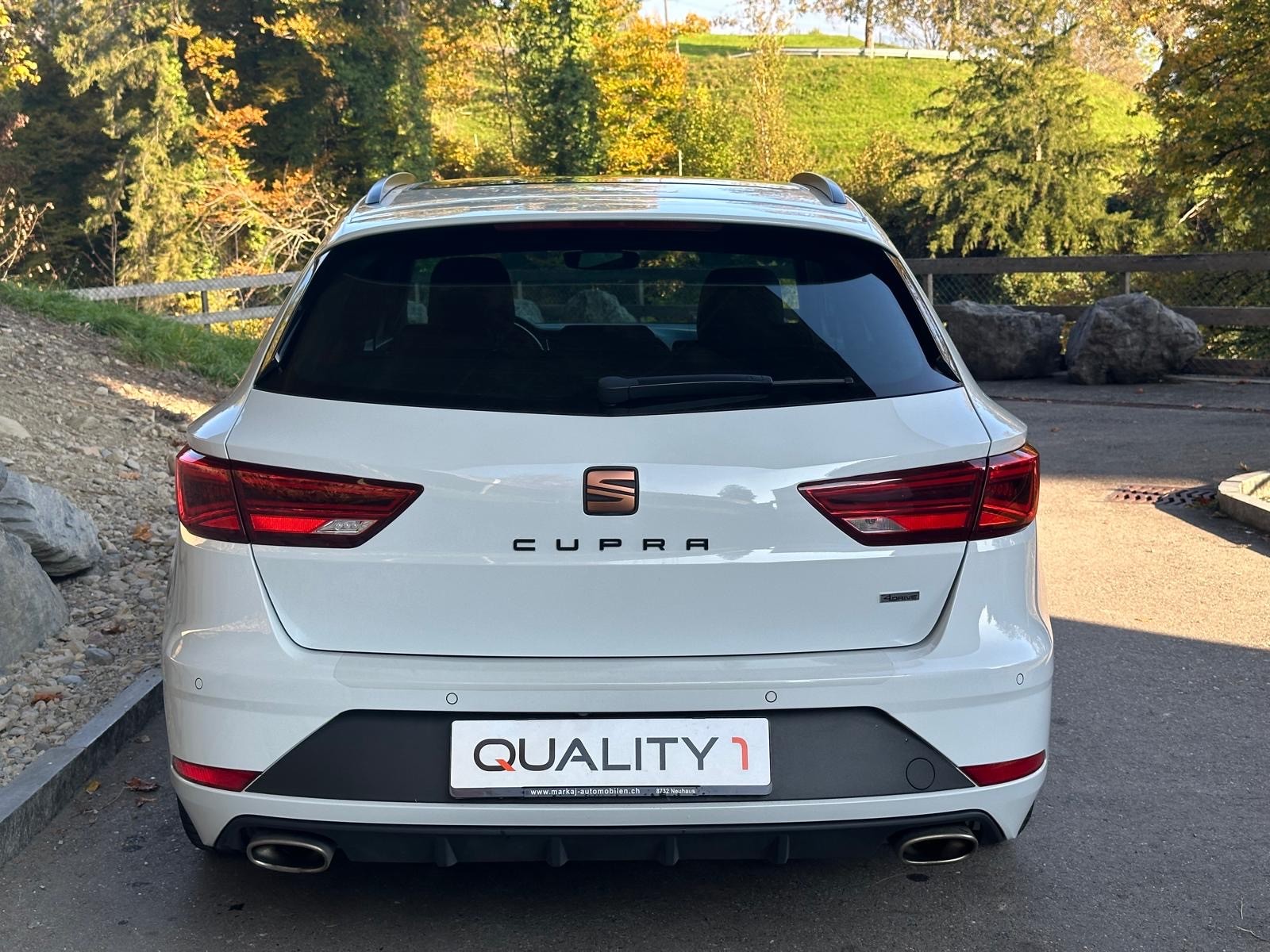 SEAT Leon ST 2.0 TSI Cupra 300 4 Drive DSG-image-3