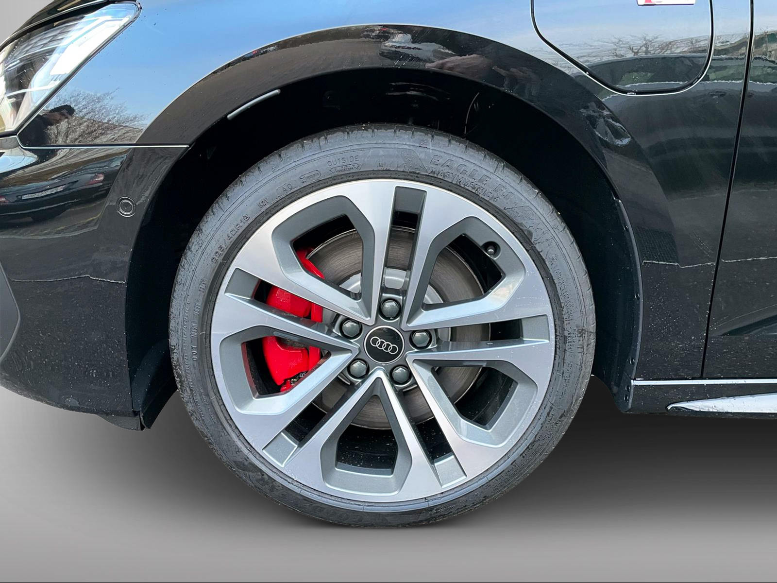 AUDI A3 Sportback 45 TFSI e S line Attraction S-tronic-image-3