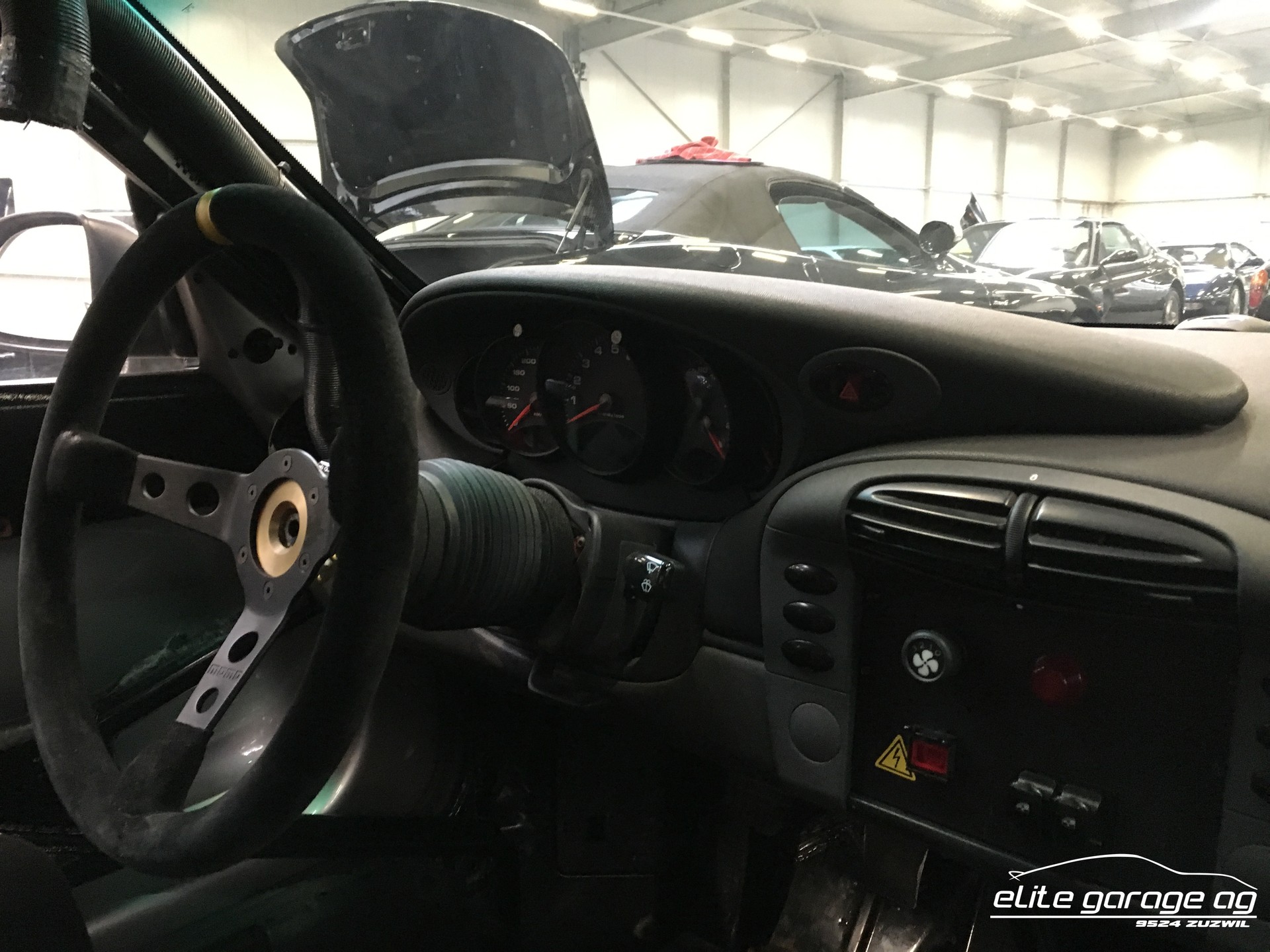 PORSCHE 911 GT3 CUP-image-5