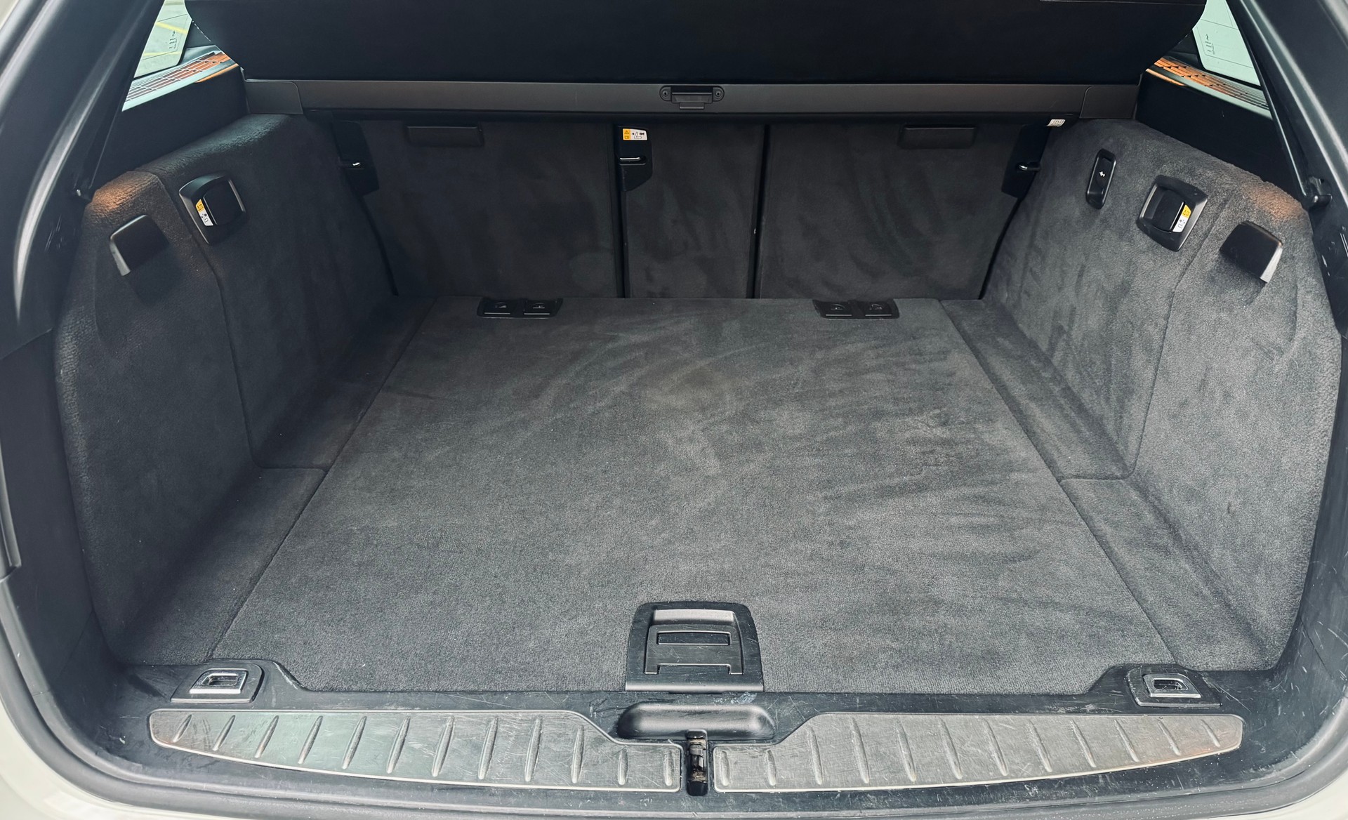 BMW 530d Touring xDrive M Sport Steptronic-image-10