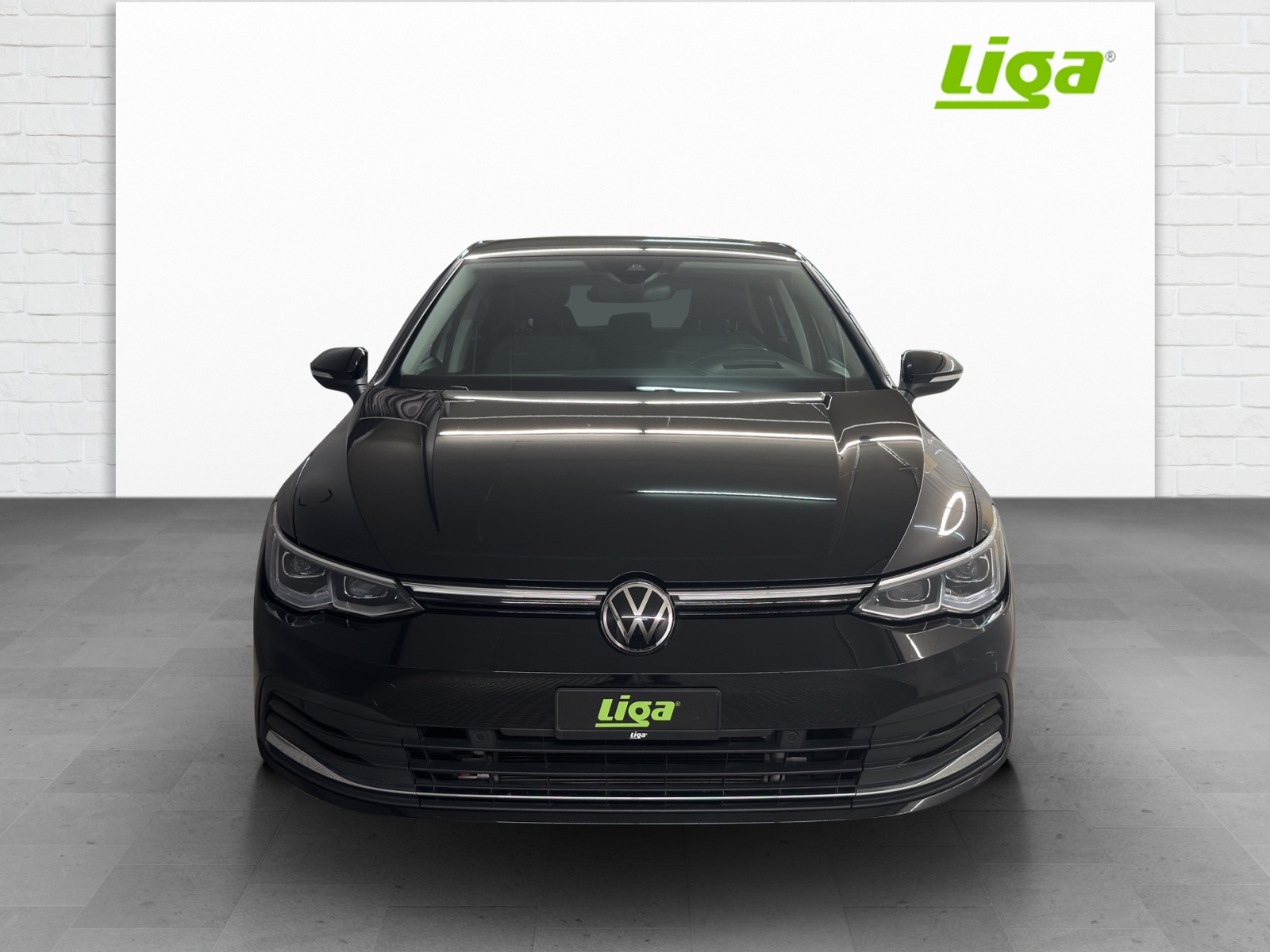VW Golf VIII 1.4 TSI PHEV Style DSG-image-2