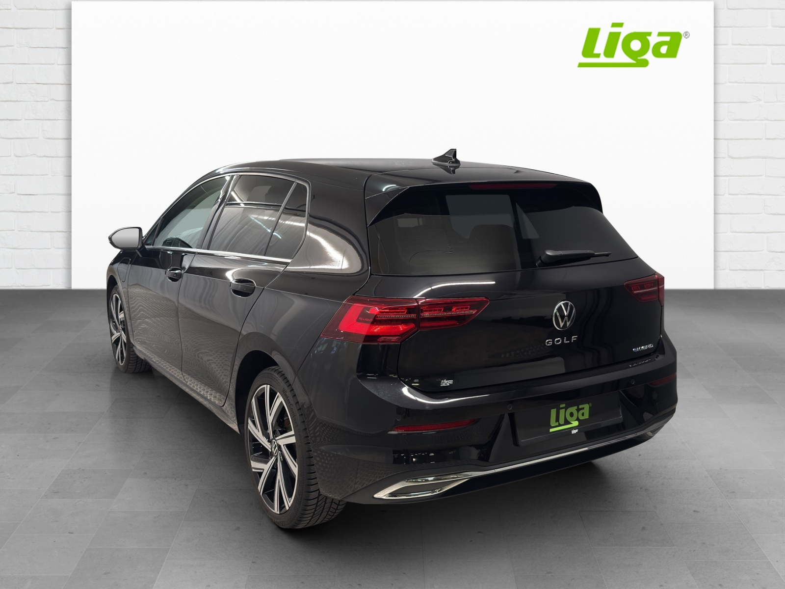 VW Golf VIII 1.4 TSI PHEV Style DSG-image-3