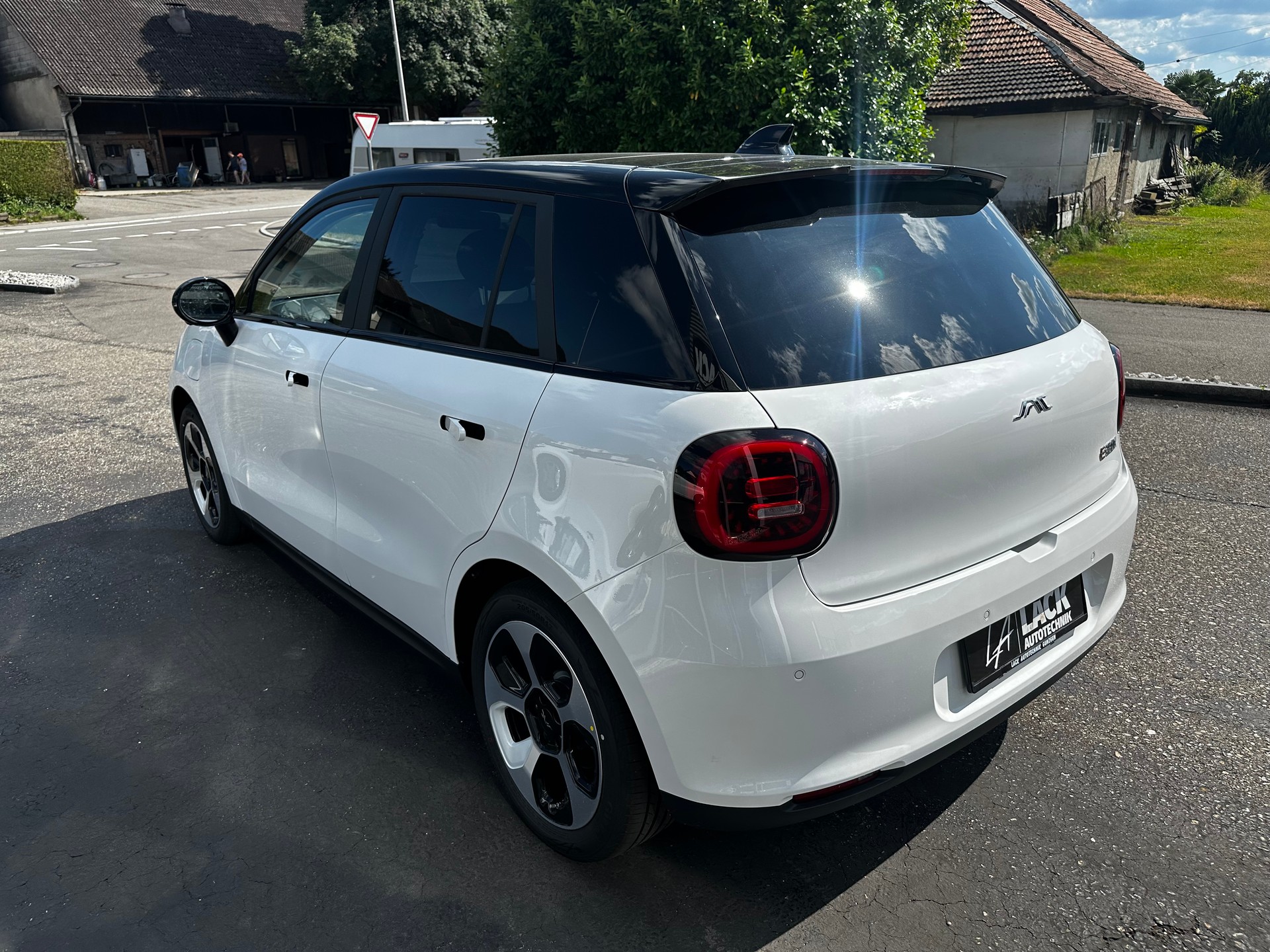 JAC E30X 41 kWh City 293km-image-6