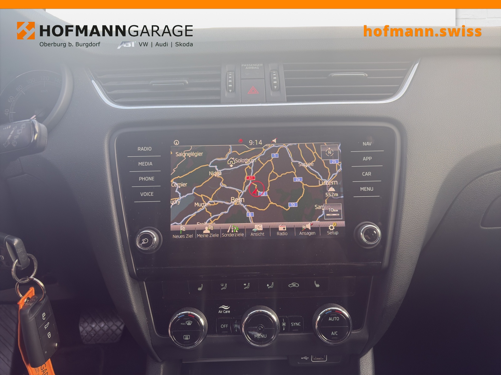 SKODA Octavia Combi 2.0 TDI Ambition 4x4 DSG-image-10