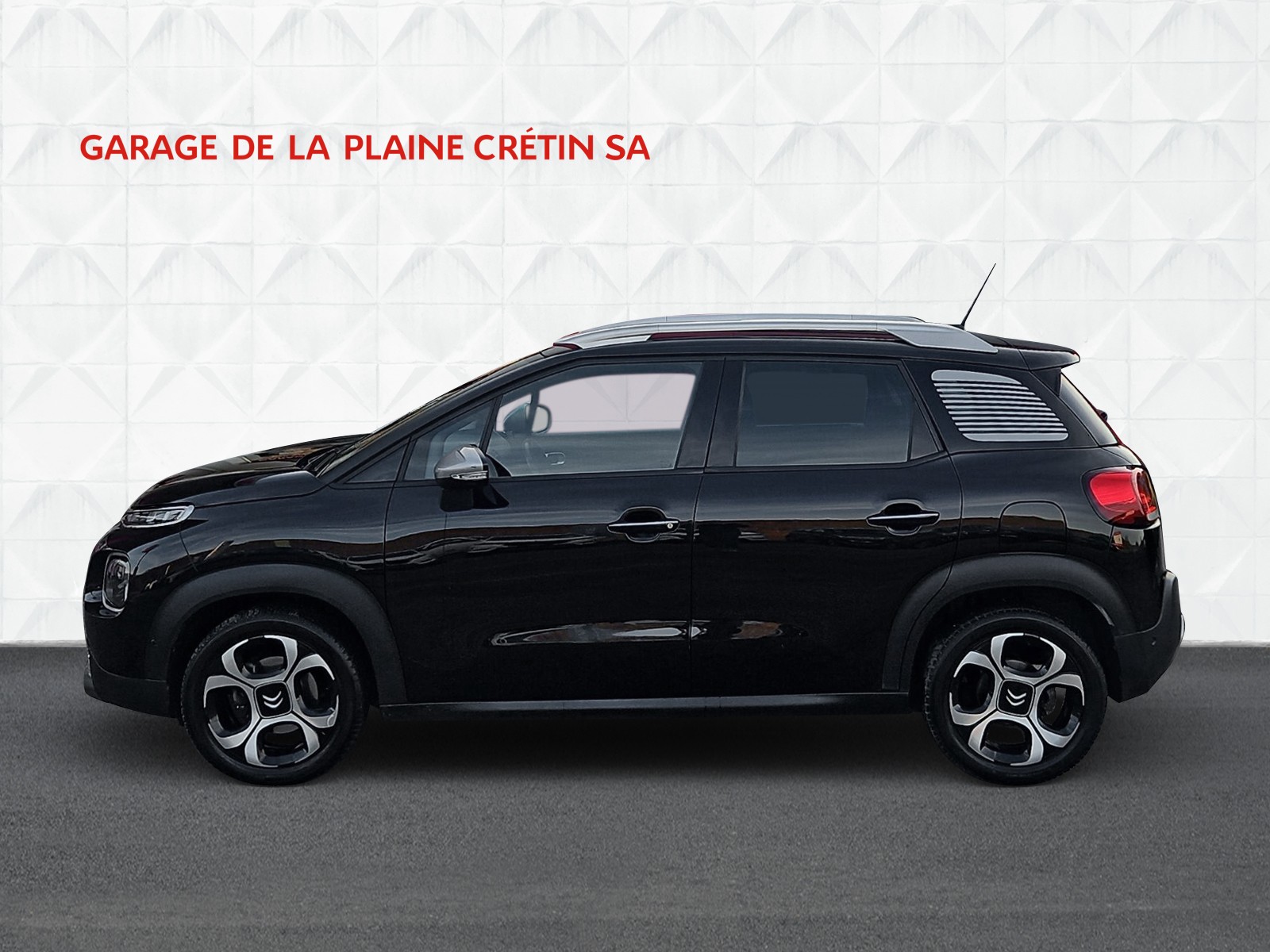 CITROEN C3 Aircross Shine EAT-image-1