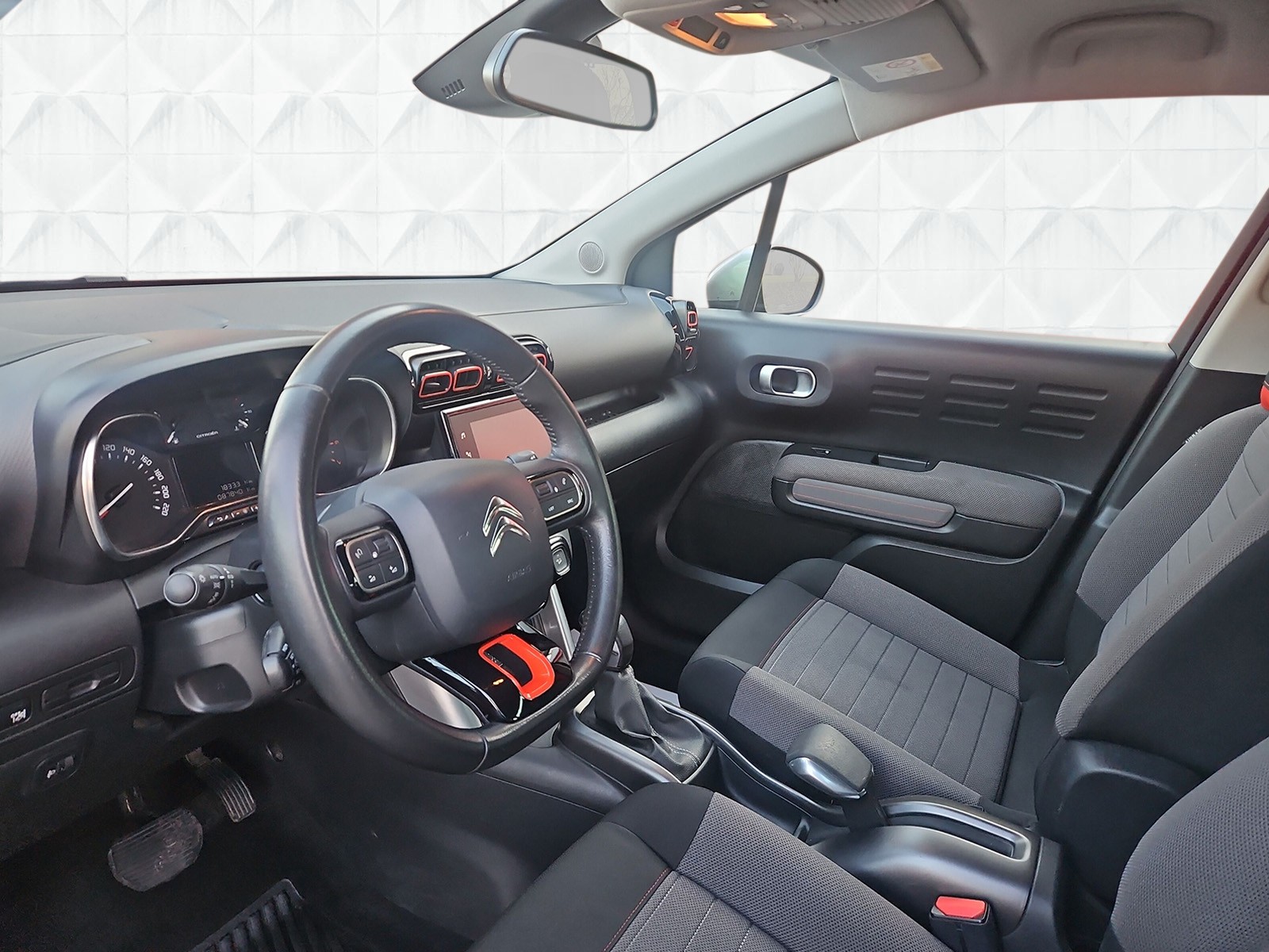 CITROEN C3 Aircross Shine EAT-image-7