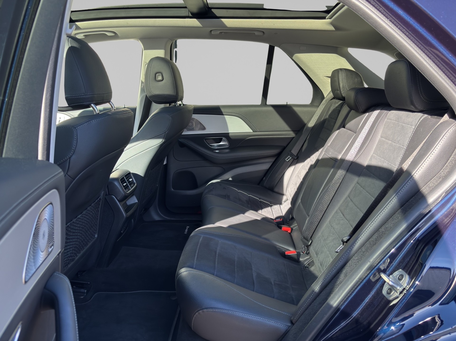 MERCEDES-BENZ GLE-Klasse V167 GLE 400 d AMG Line 4matic-image-12