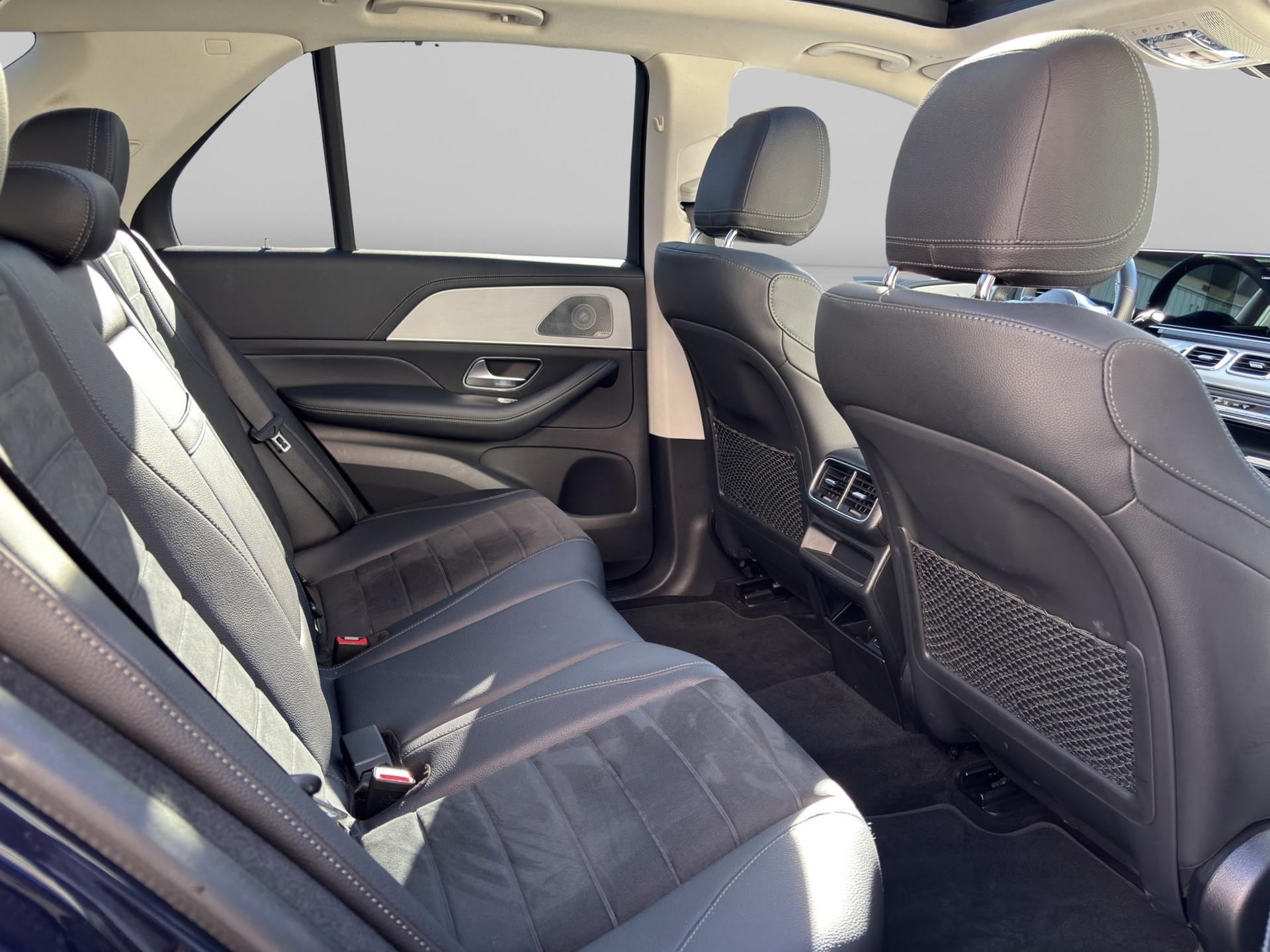MERCEDES-BENZ GLE-Klasse V167 GLE 400 d AMG Line 4matic-image-14