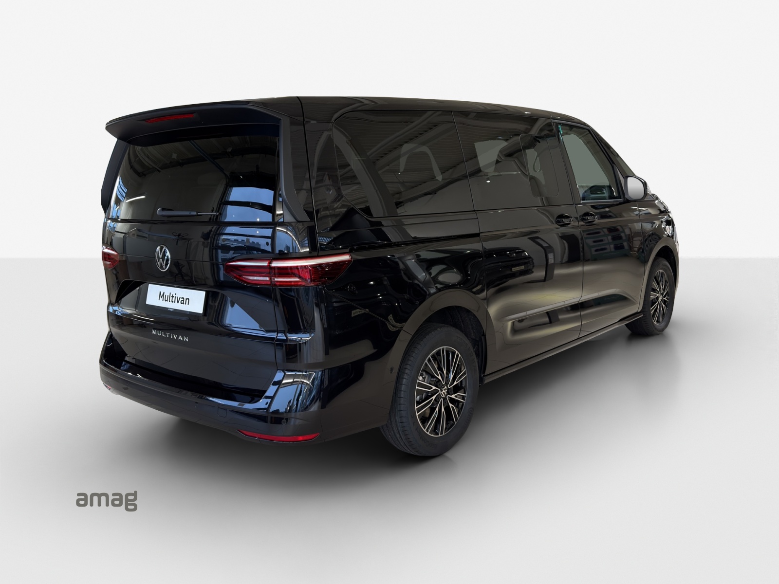 VW Multivan 2.0 TSI Liberty DSG Lang-image-4