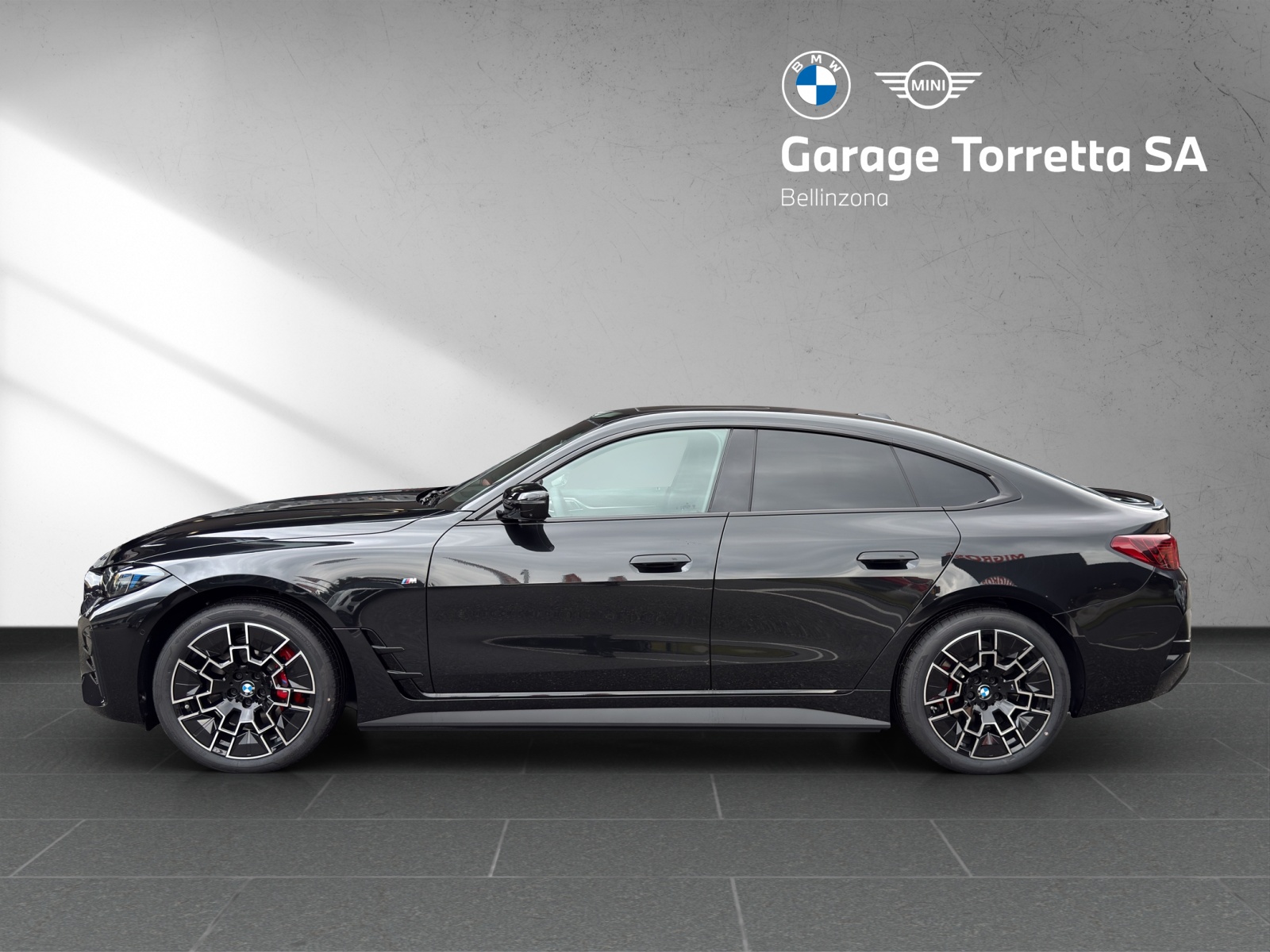 BMW i4 xDrive 40 Edition M Sport-image-1