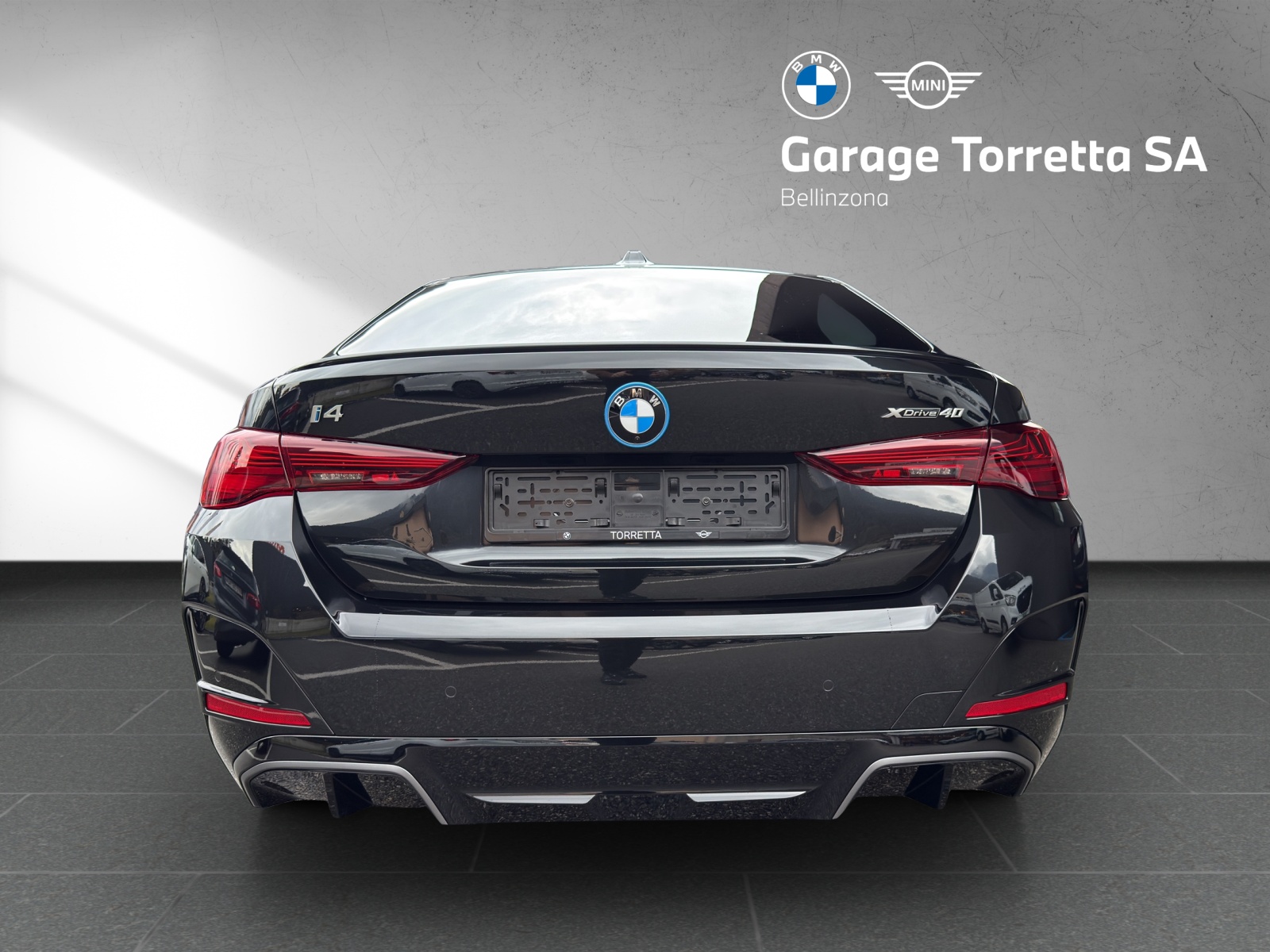 BMW i4 xDrive 40 Edition M Sport-image-3