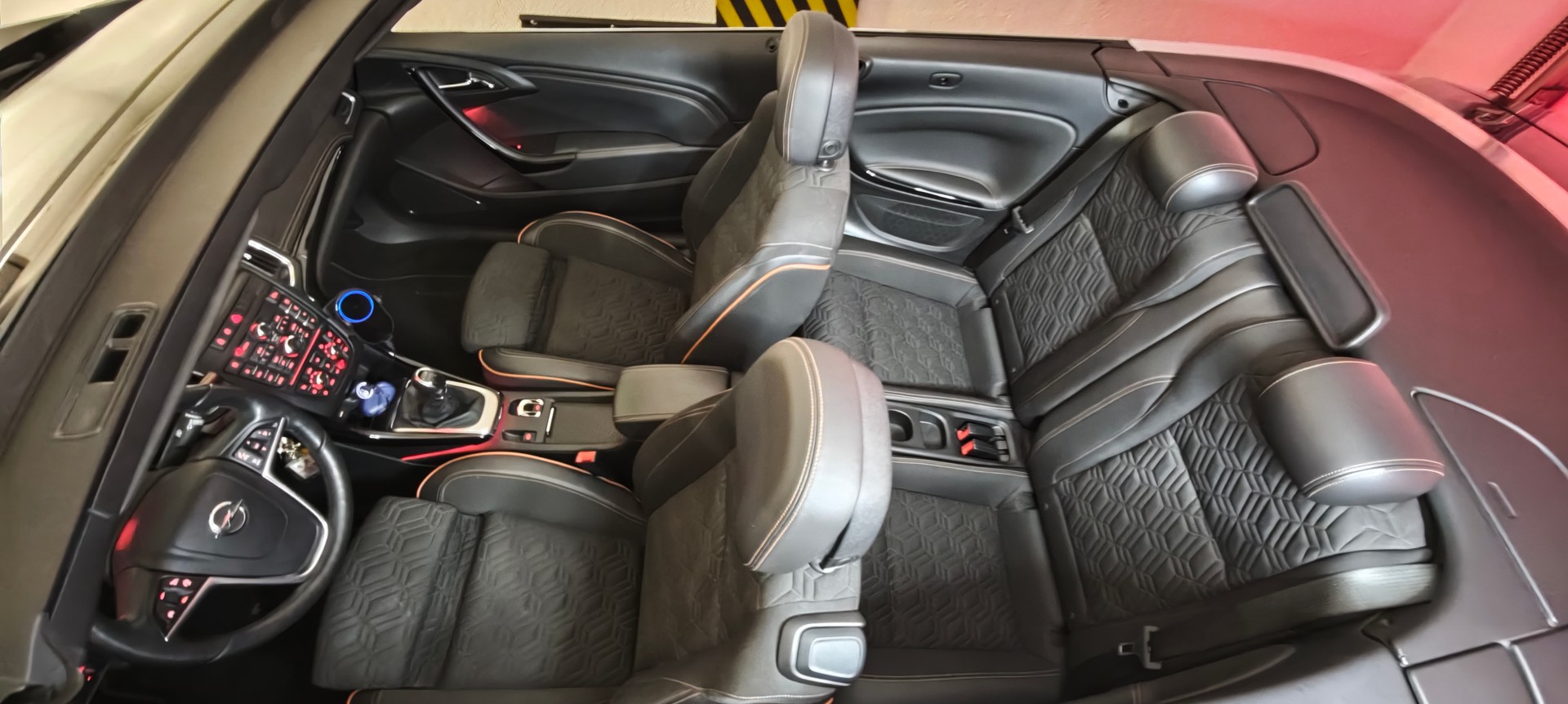 OPEL Cascada 1.6i 16V Cosmo-image-11