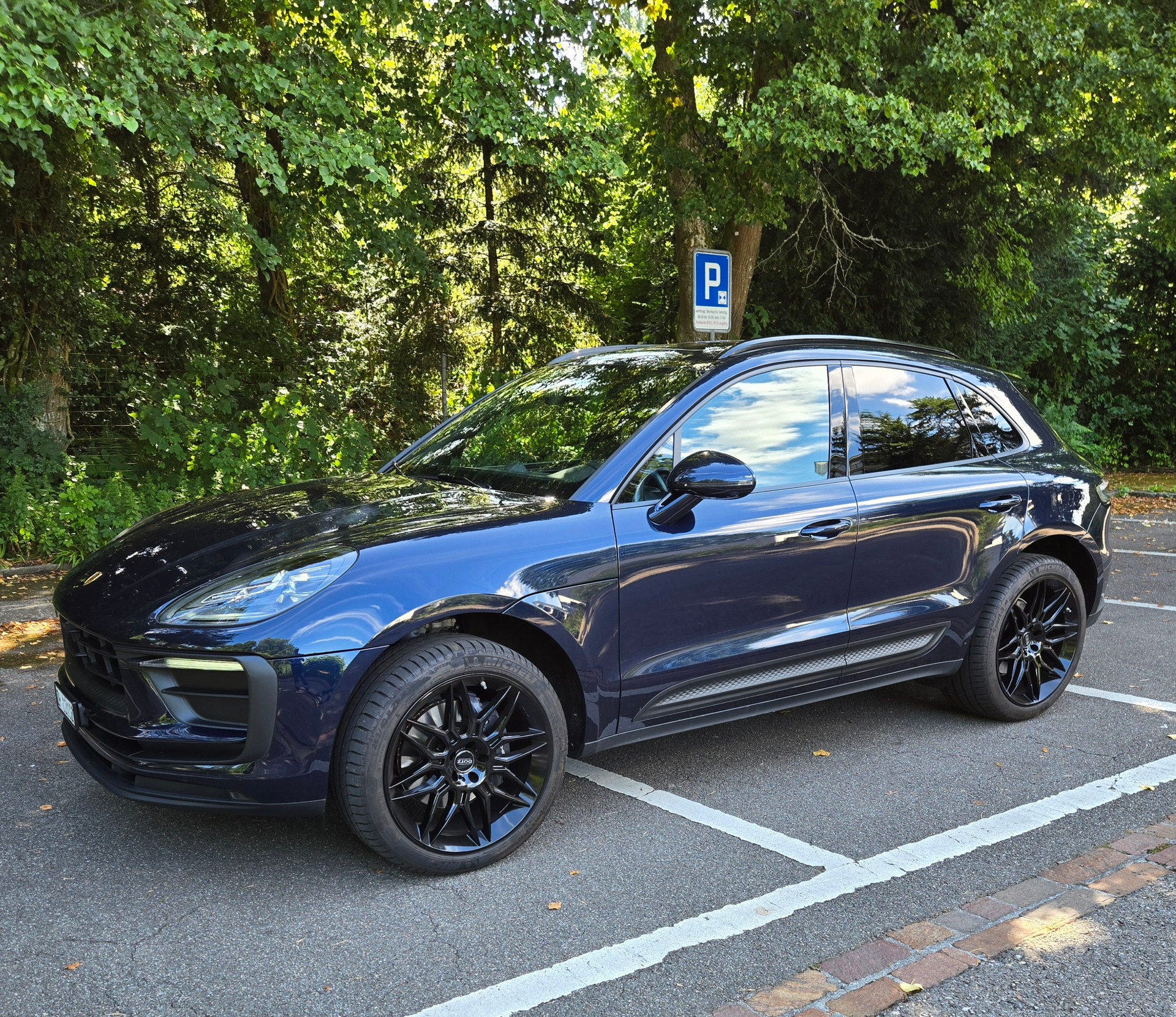 PORSCHE Macan PDK-image-5