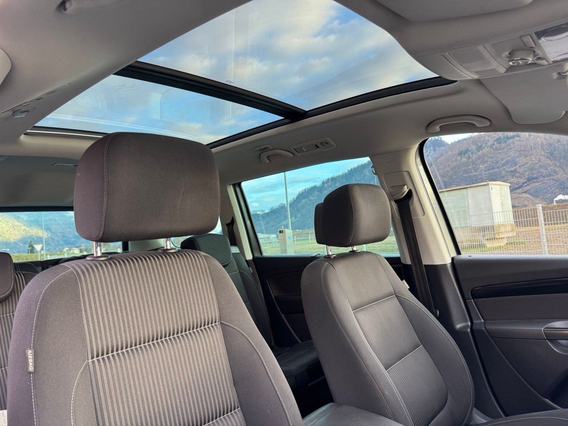 SEAT Alhambra 2.0 TDI Style Viva 4x4-image-12