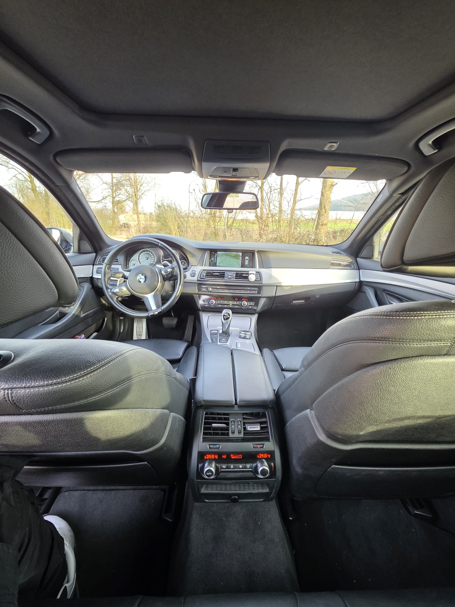 BMW M550d Touring xDrive Steptronic-image-2