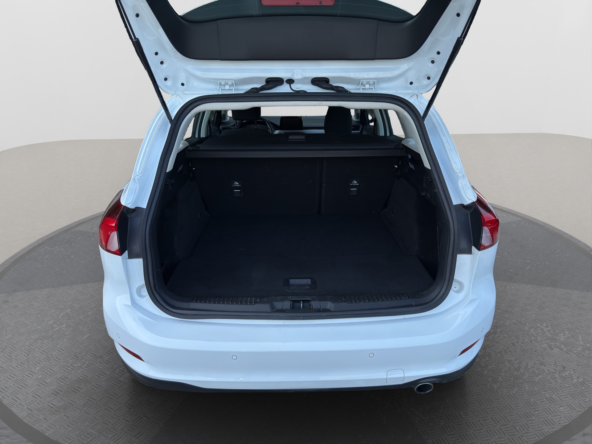 FORD Focus 1.5 TDCi Cool Connect Automatic-image-15