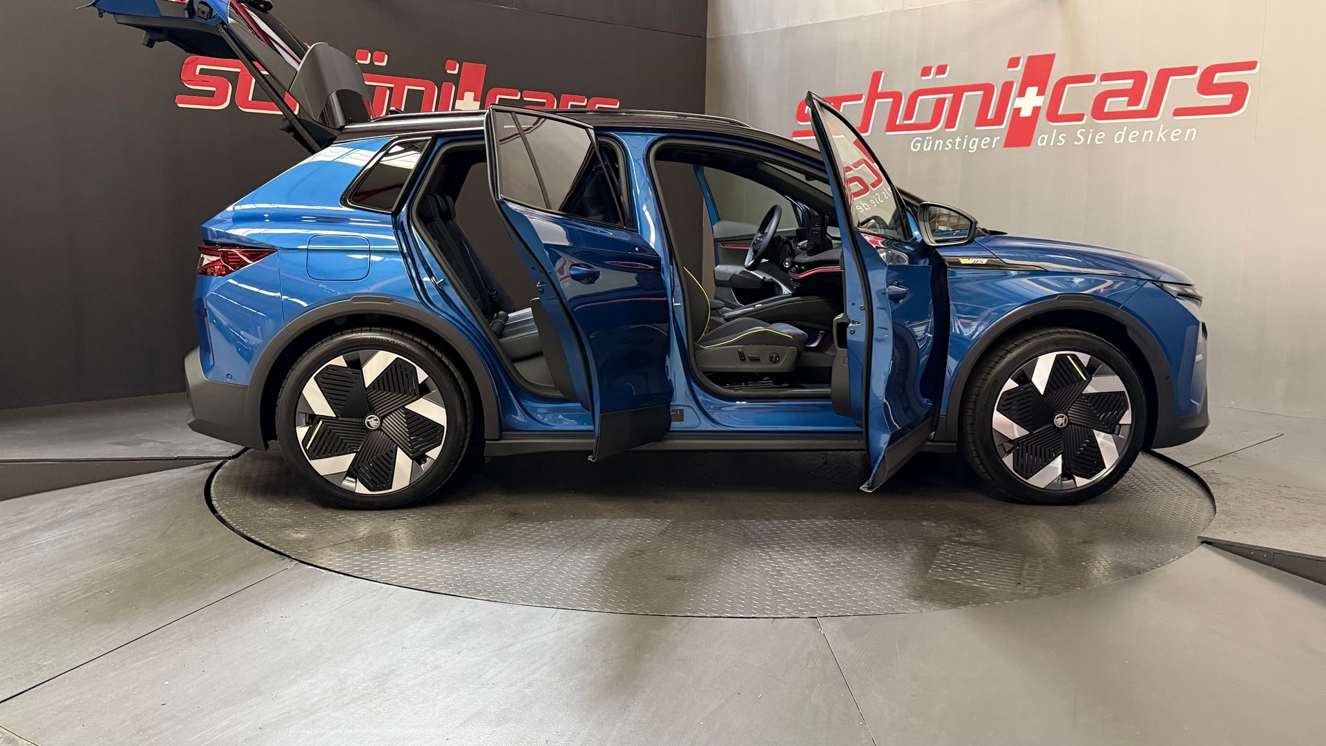 SKODA Elroq 85 RS 4x4 MAXX-image-7