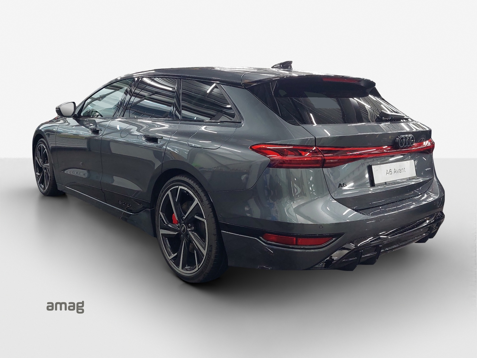 AUDI A6 Avant e-tron quattro-image-2