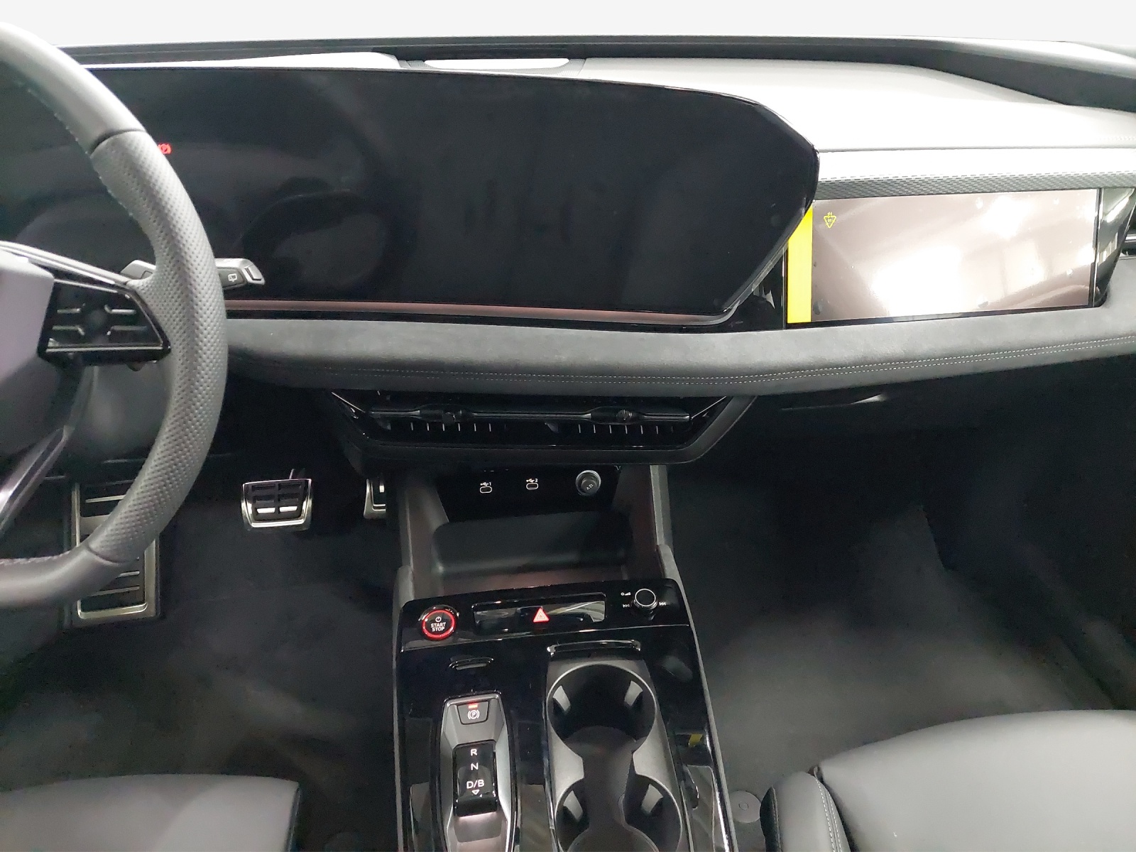 AUDI A6 Avant e-tron quattro-image-10