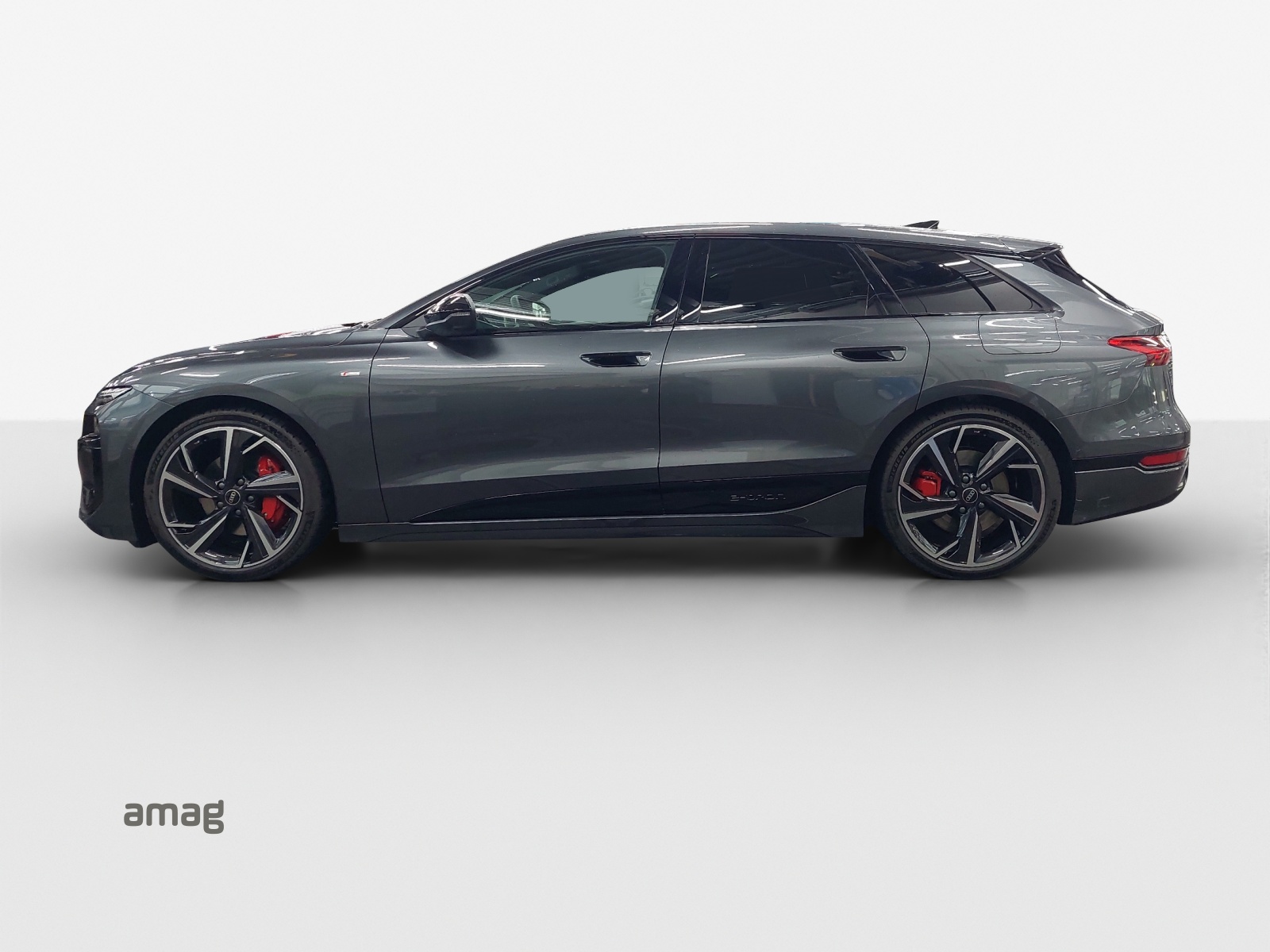 AUDI A6 Avant e-tron quattro-image-1