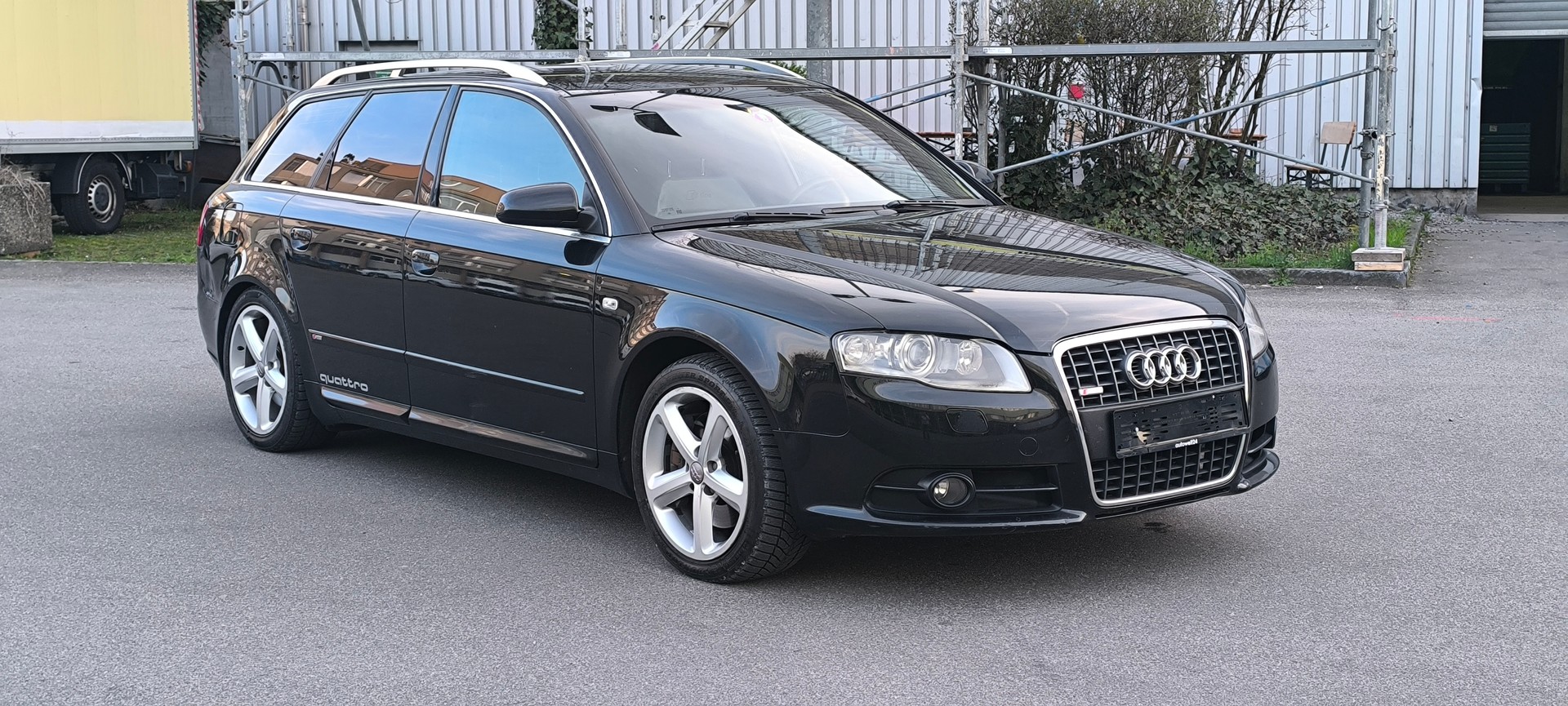 AUDI A4 Avant 3.0 V6 TDI S-Line quattro S-tronic-image-6