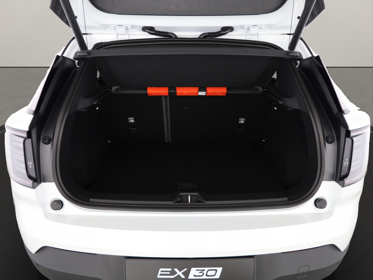 VOLVO EX30 CC E60 Twin Performance AWD-image-3