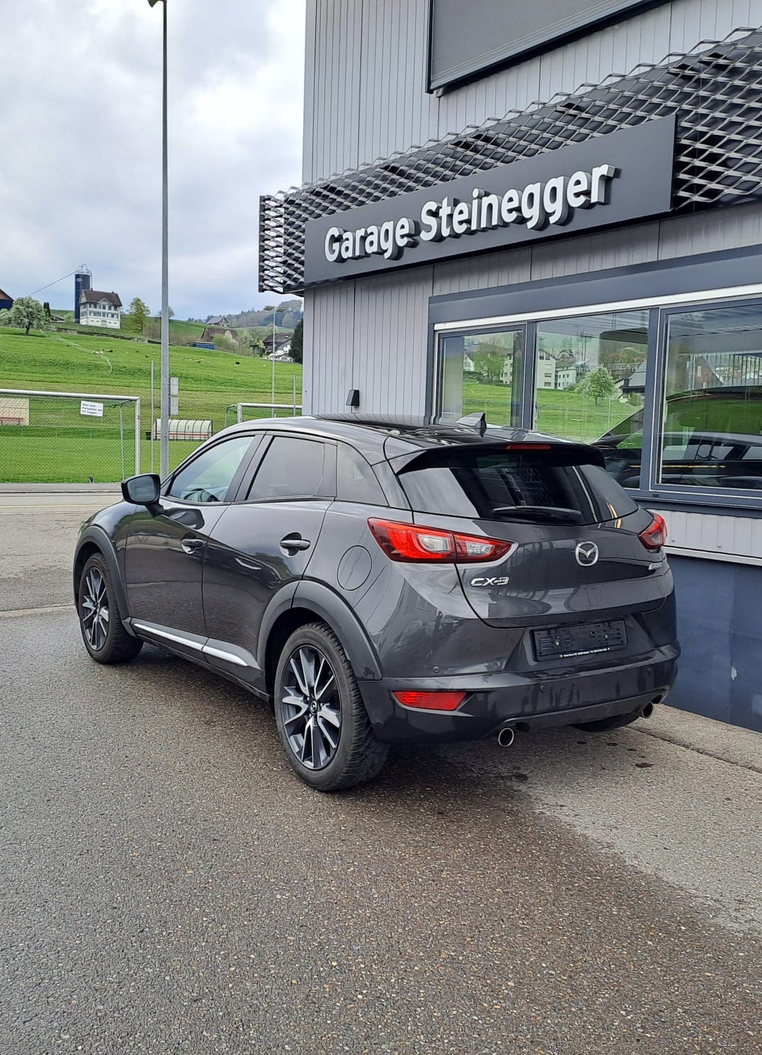MAZDA CX-3 SKYACTIV-G 120 Revolution FWD Automat-image-6