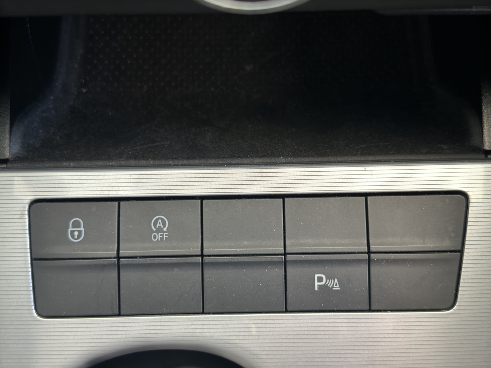 SKODA Octavia Combi 2.0 TDI Ambition DSG-image-15