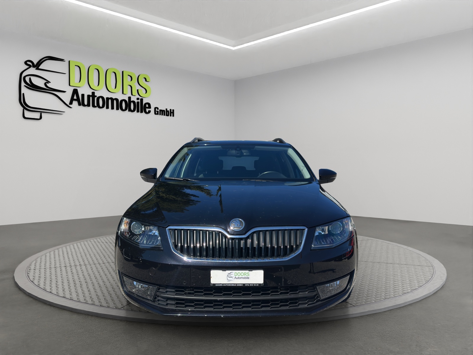 SKODA Octavia Combi 2.0 TDI Ambition DSG-image-1